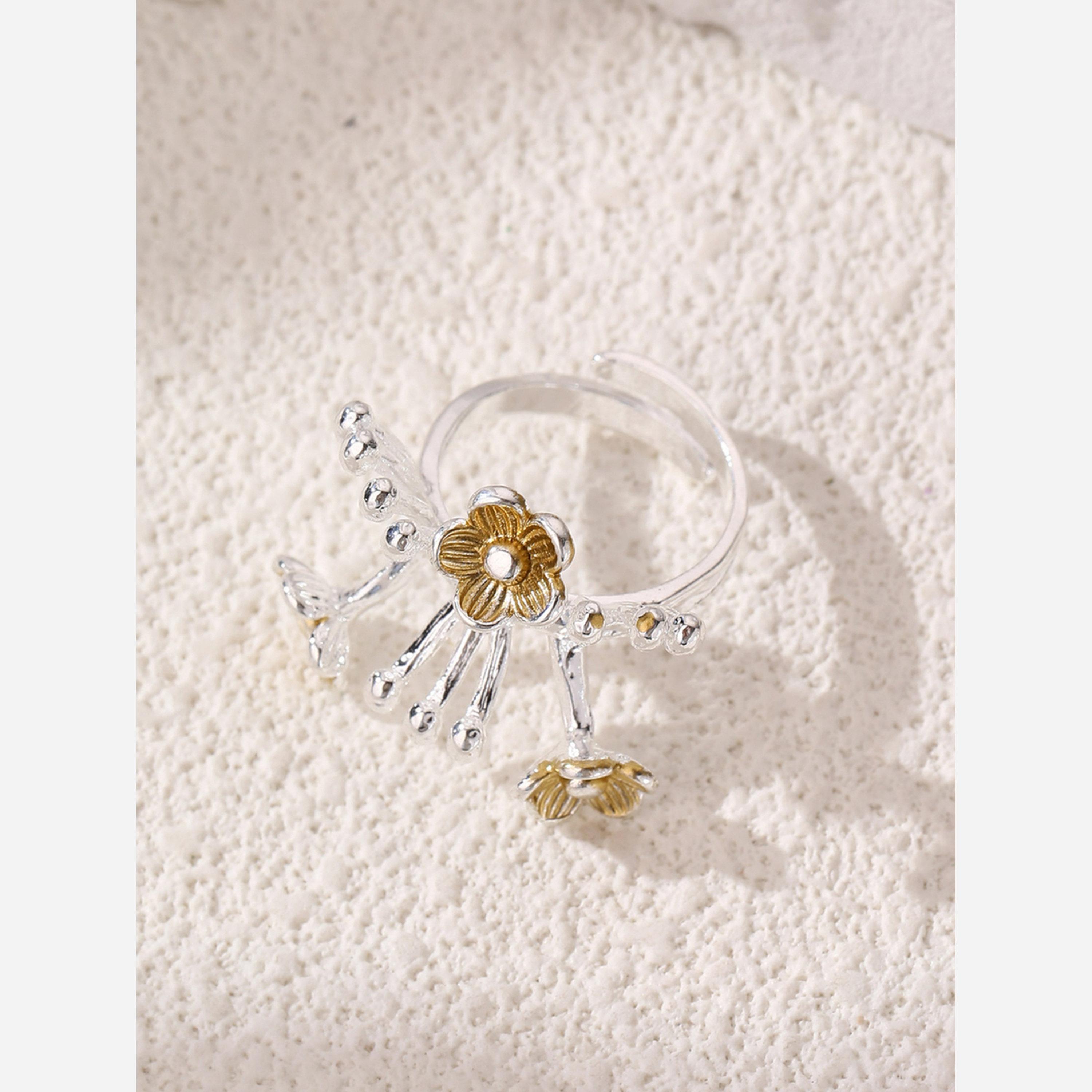 تيك تو - خاتم مزين بالزهور-women-watchesandjewellery-jewellery-rings-image-2