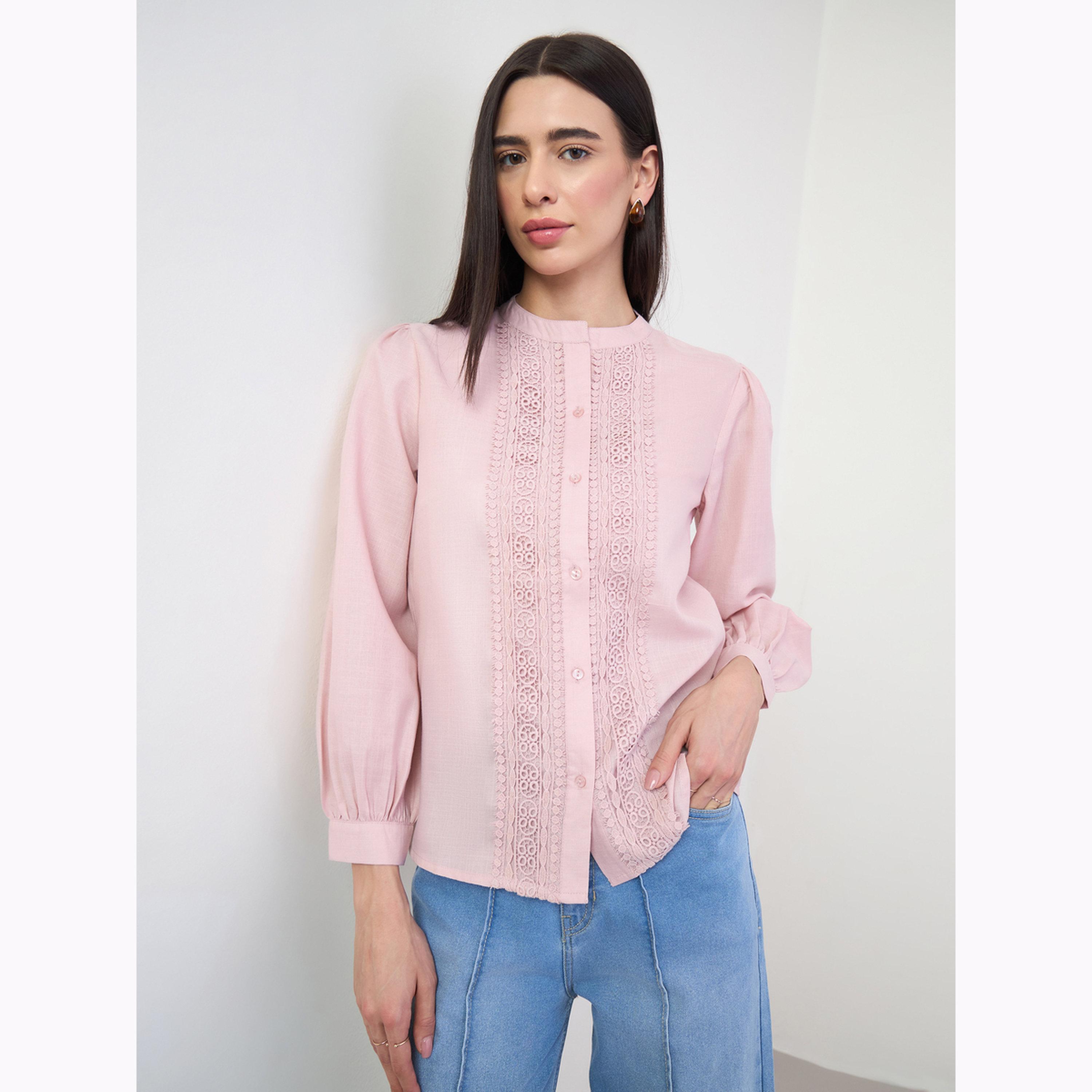 بلوزة بأكمام طويلة وتفاصيل دانتيل-women-clothing-shirtsandblouses-shirts-image-1