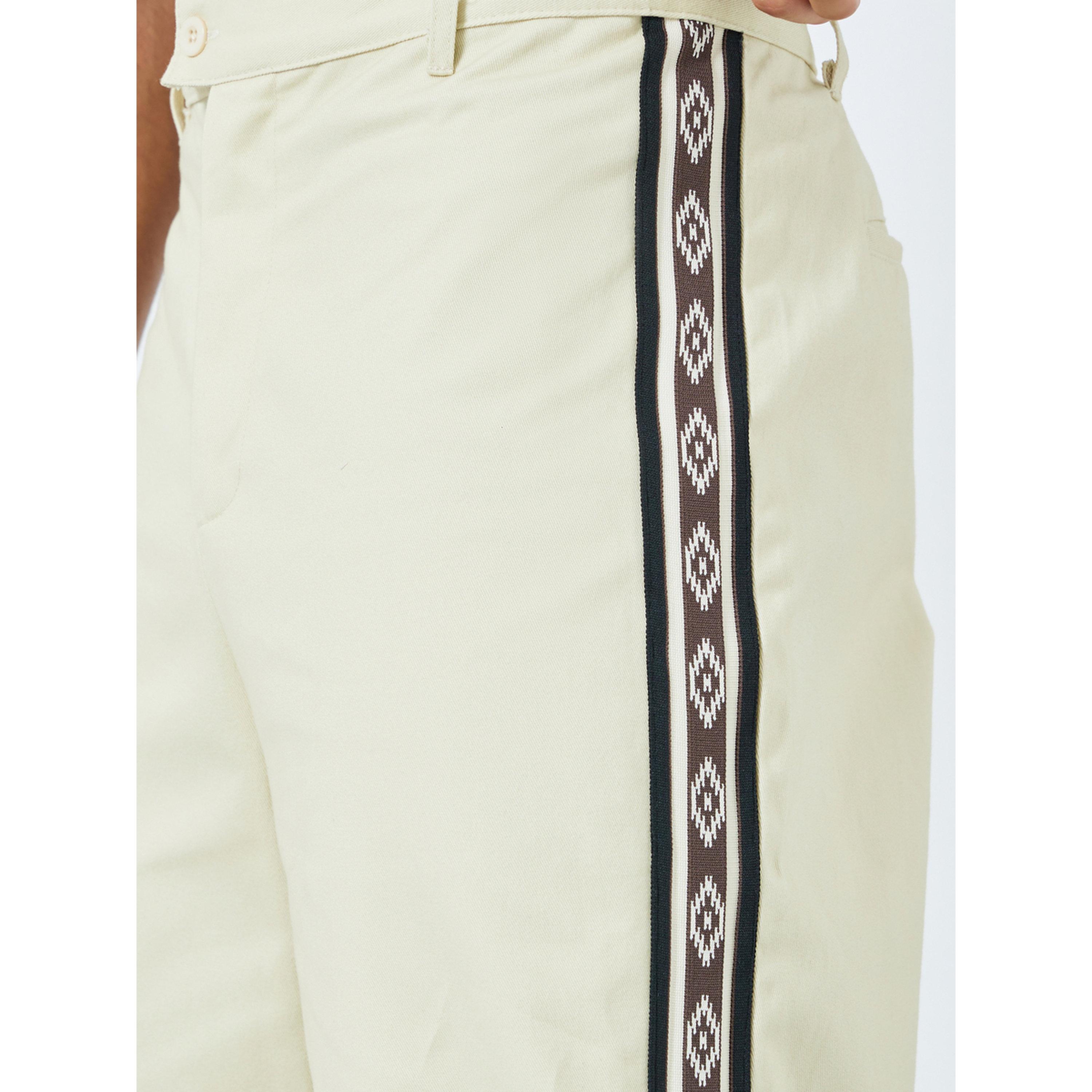 بنطال واسع بتفاصيل أشرطة-men-clothing-bottoms-trousersandchinos-trousers-image-4