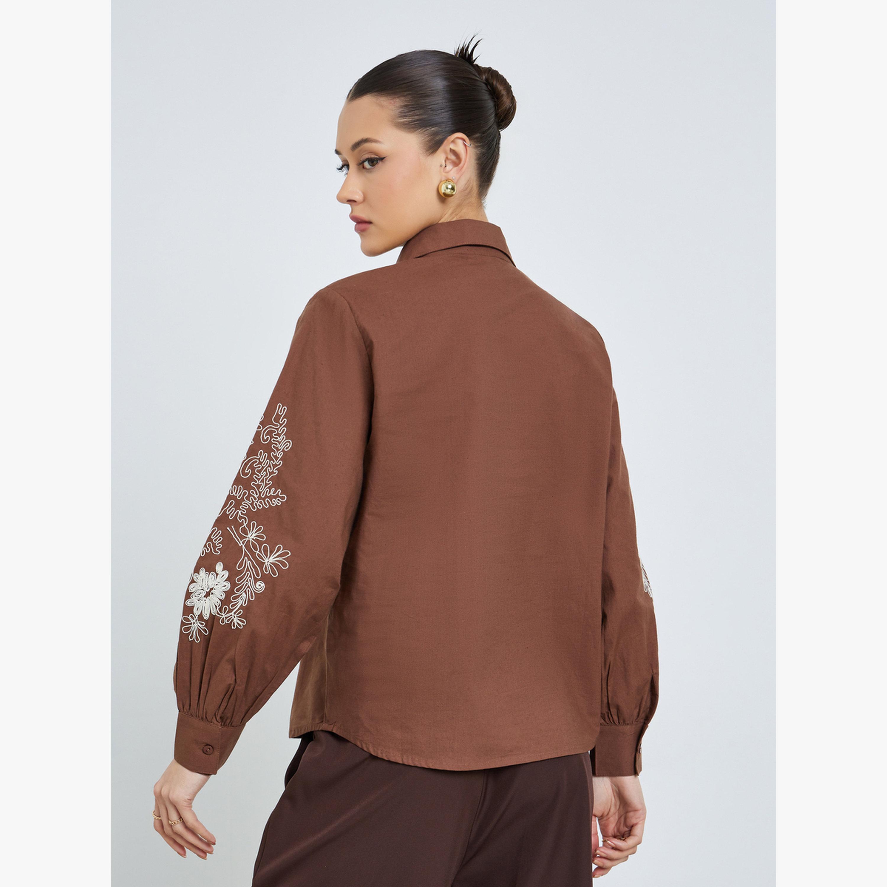 بلوزة بأكمام طويلة وتفاصيل مُطرّزة-women-clothing-shirtsandblouses-shirts-image-4