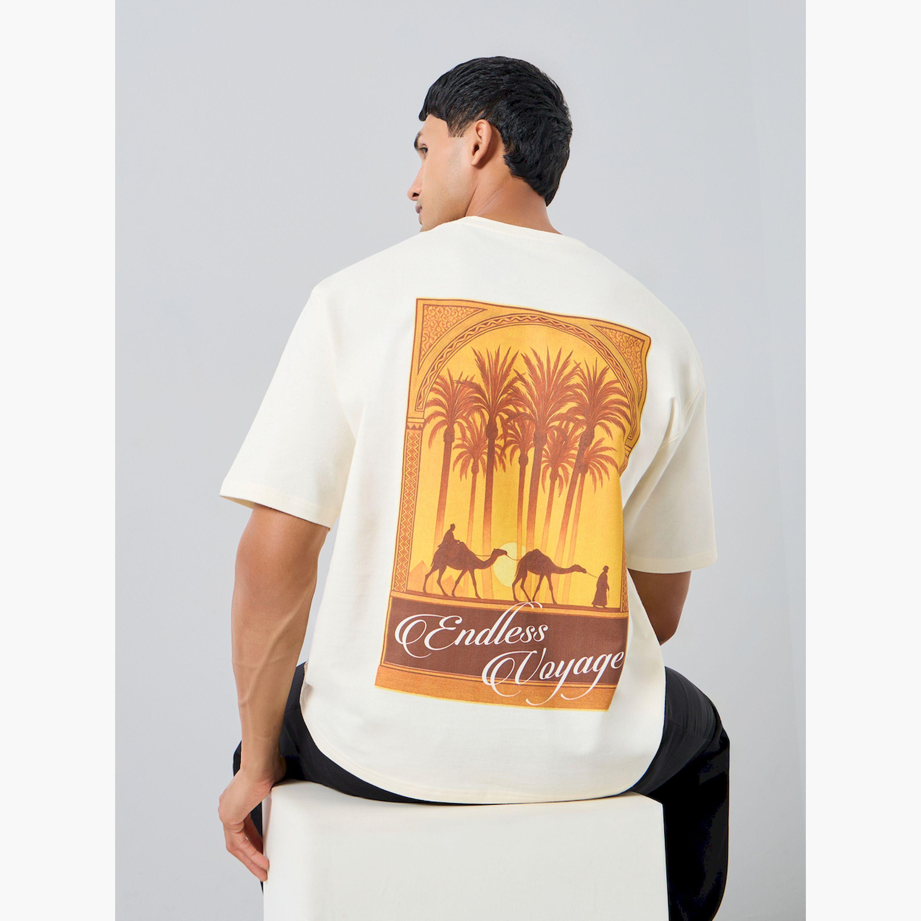 تيشيرت بطبعة جرافيك وقصة واسعة-men-clothing-tshirtsandpolos-tshirts-image-3