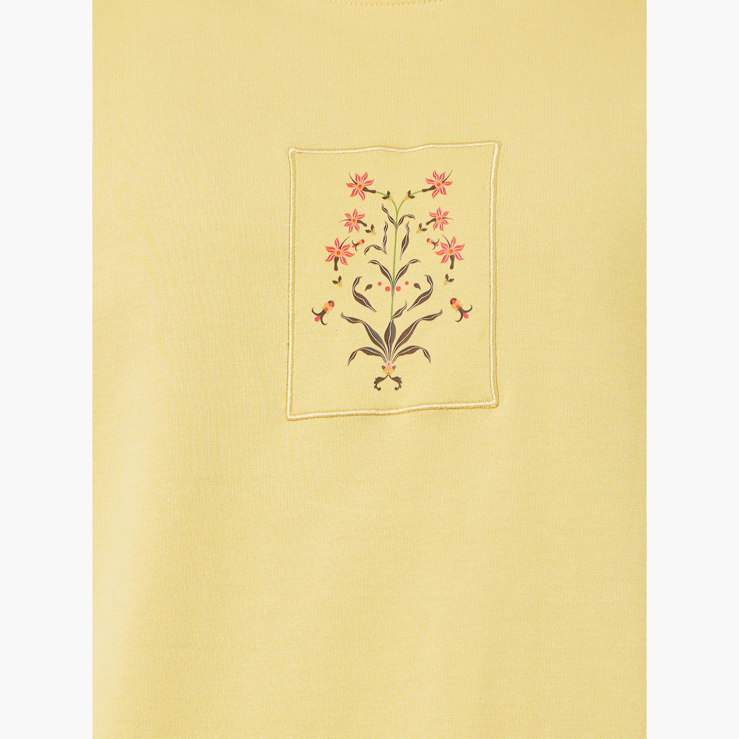 Styli Men Floral Applique Print Oversized T-Shirt-men-clothing-tshirtsandpolos-tshirts-image-4