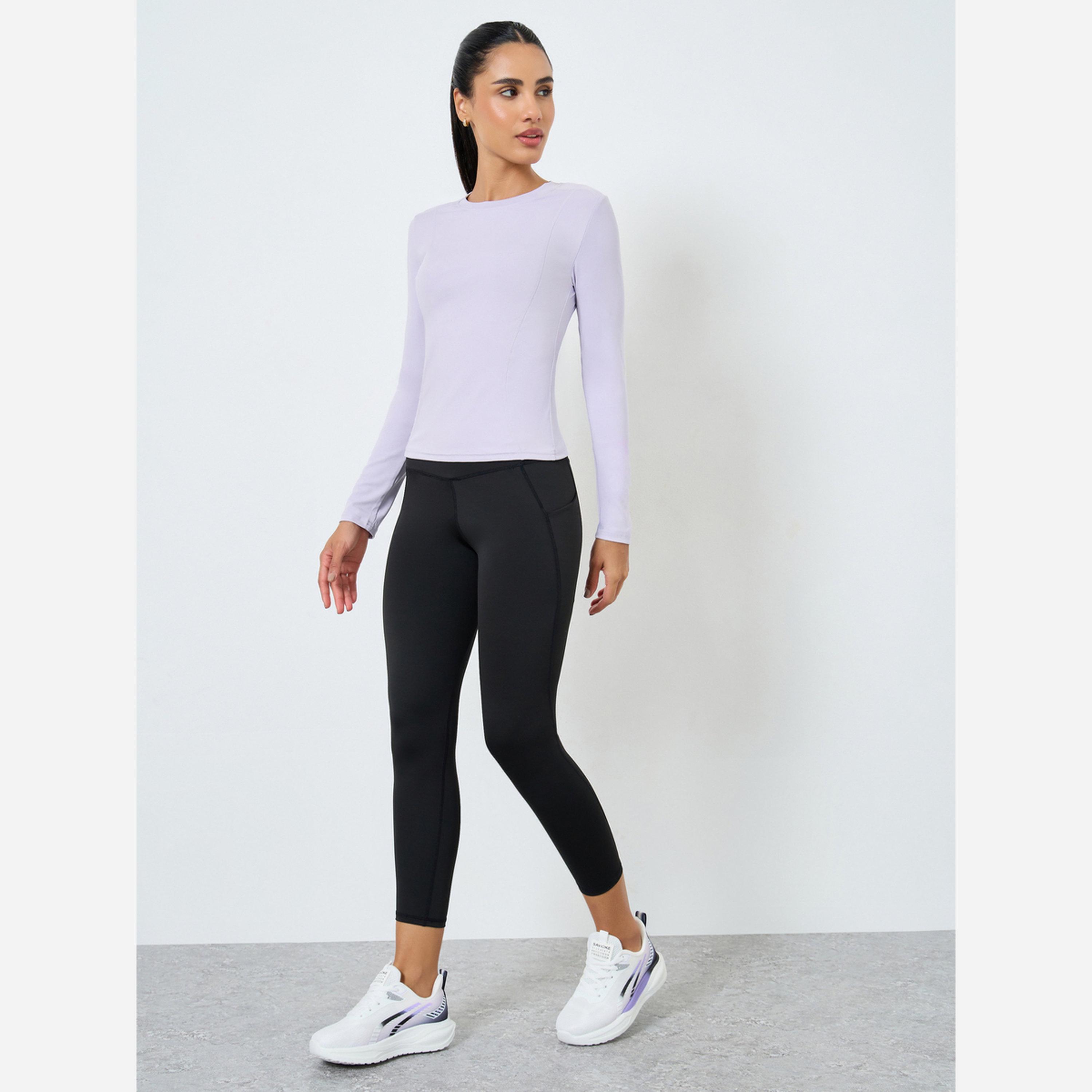 ستايلي - بلوزة أكمام طويلة ضيقة ورقبة دائرية-women-clothing-sportswearandactivewear-tshirtsandvests-image-2