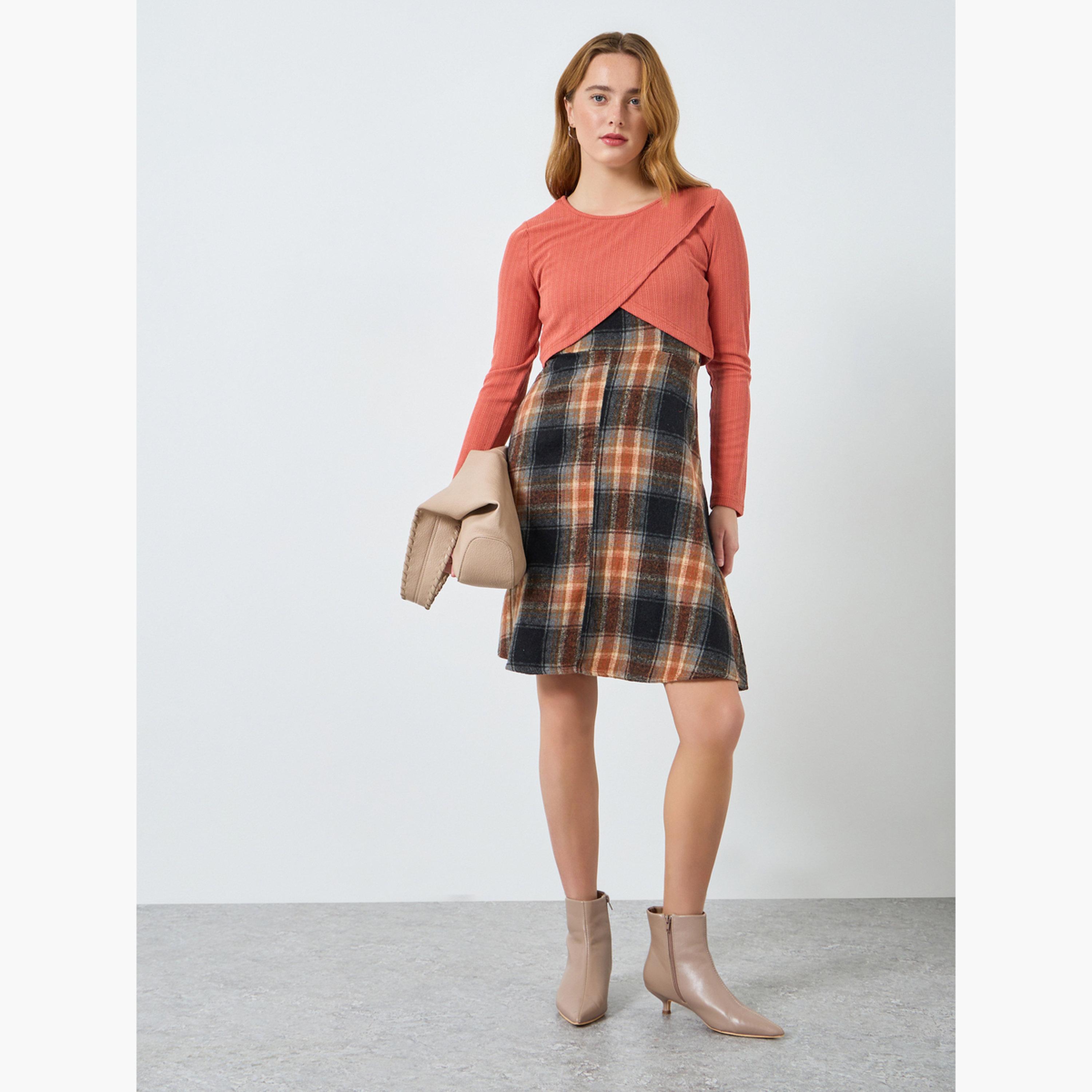 طقم كارديغان محبوك وفستان كامي بنقشة مربعات-women-clothing-coordsets-image-2