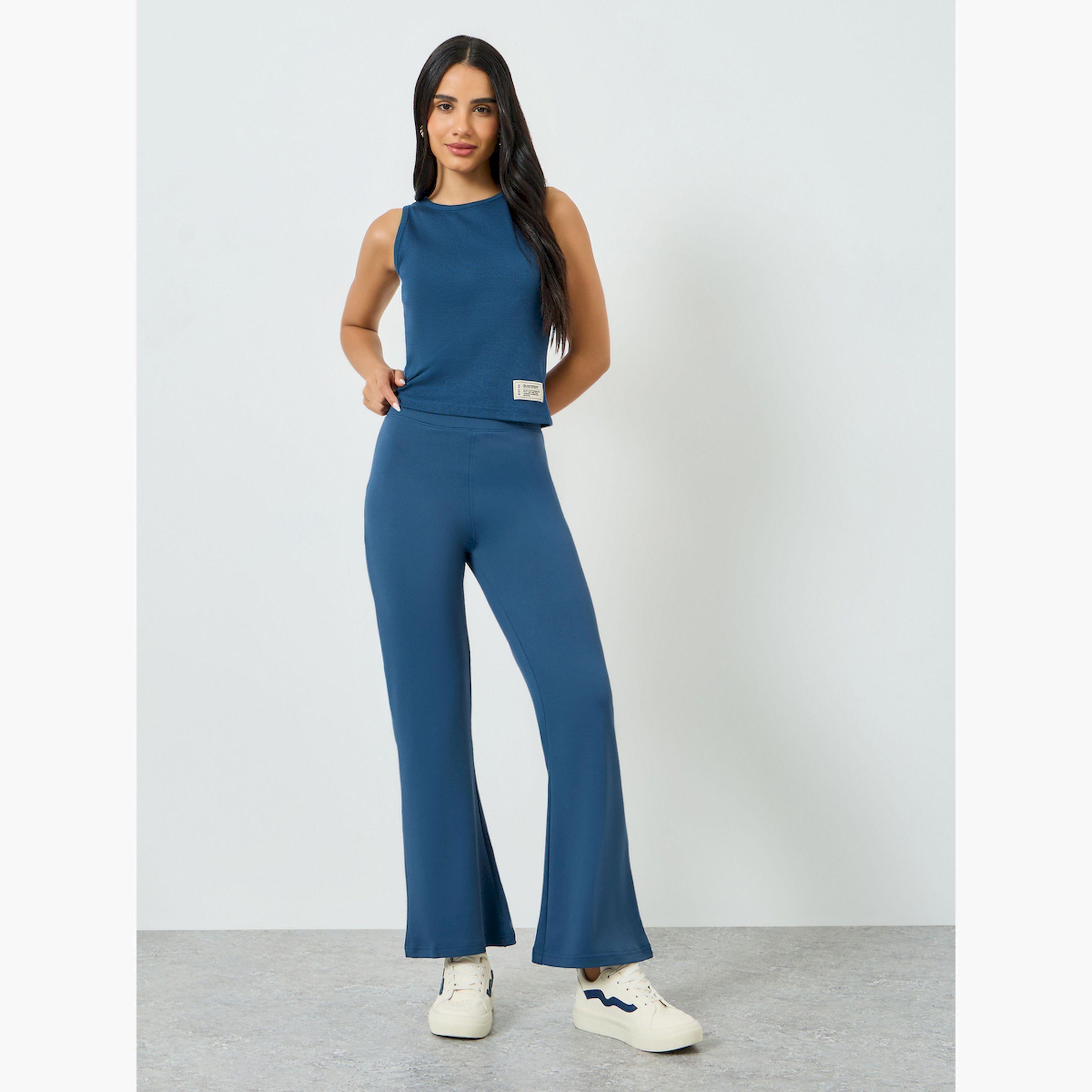 تيشيرت مضلع ضيق وتفاصيل شعار-women-clothing-tshirts-image-2