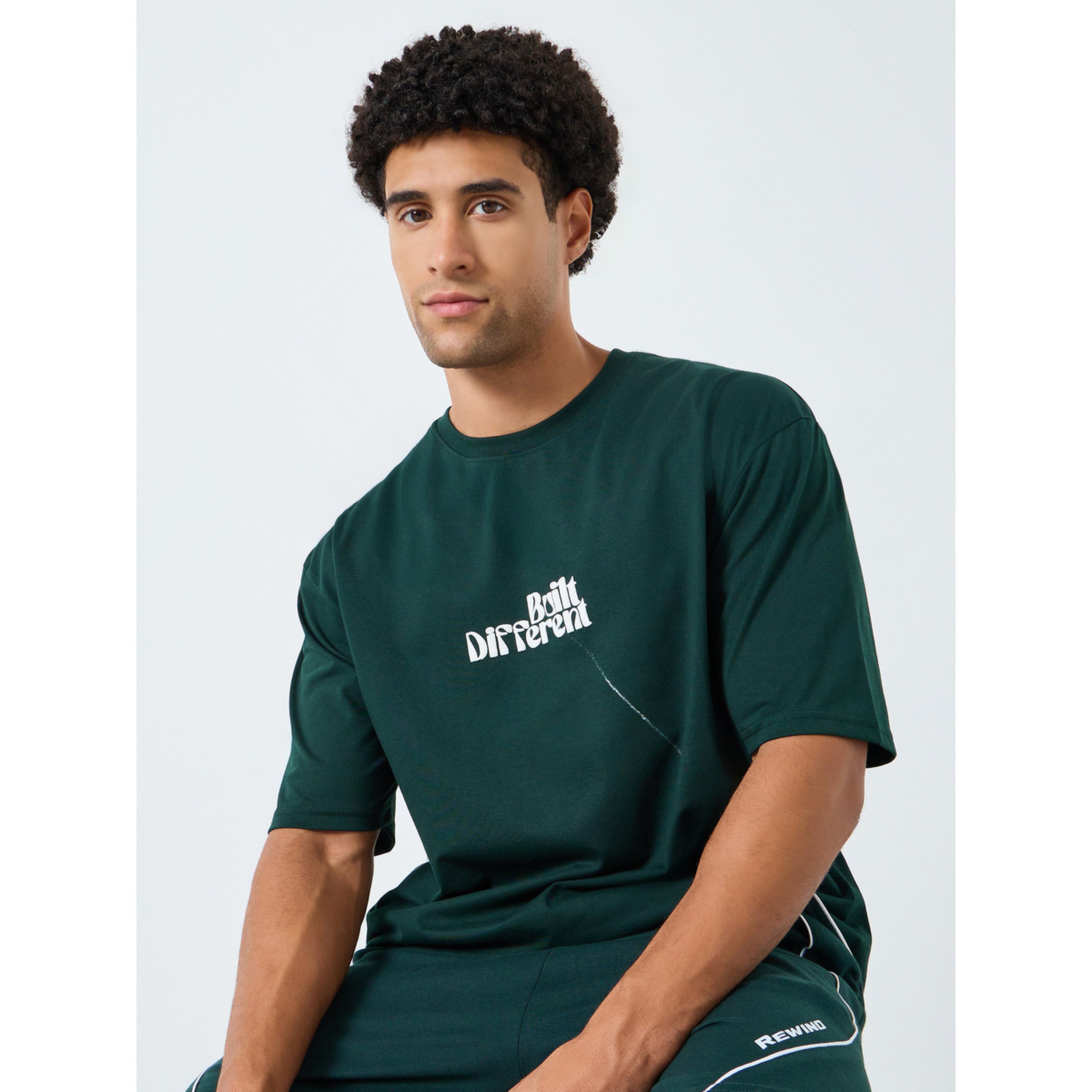 تيشيرت بمقاس كبير بطبعة جرافيك-men-clothing-tshirtsandpolos-tshirts-image-3