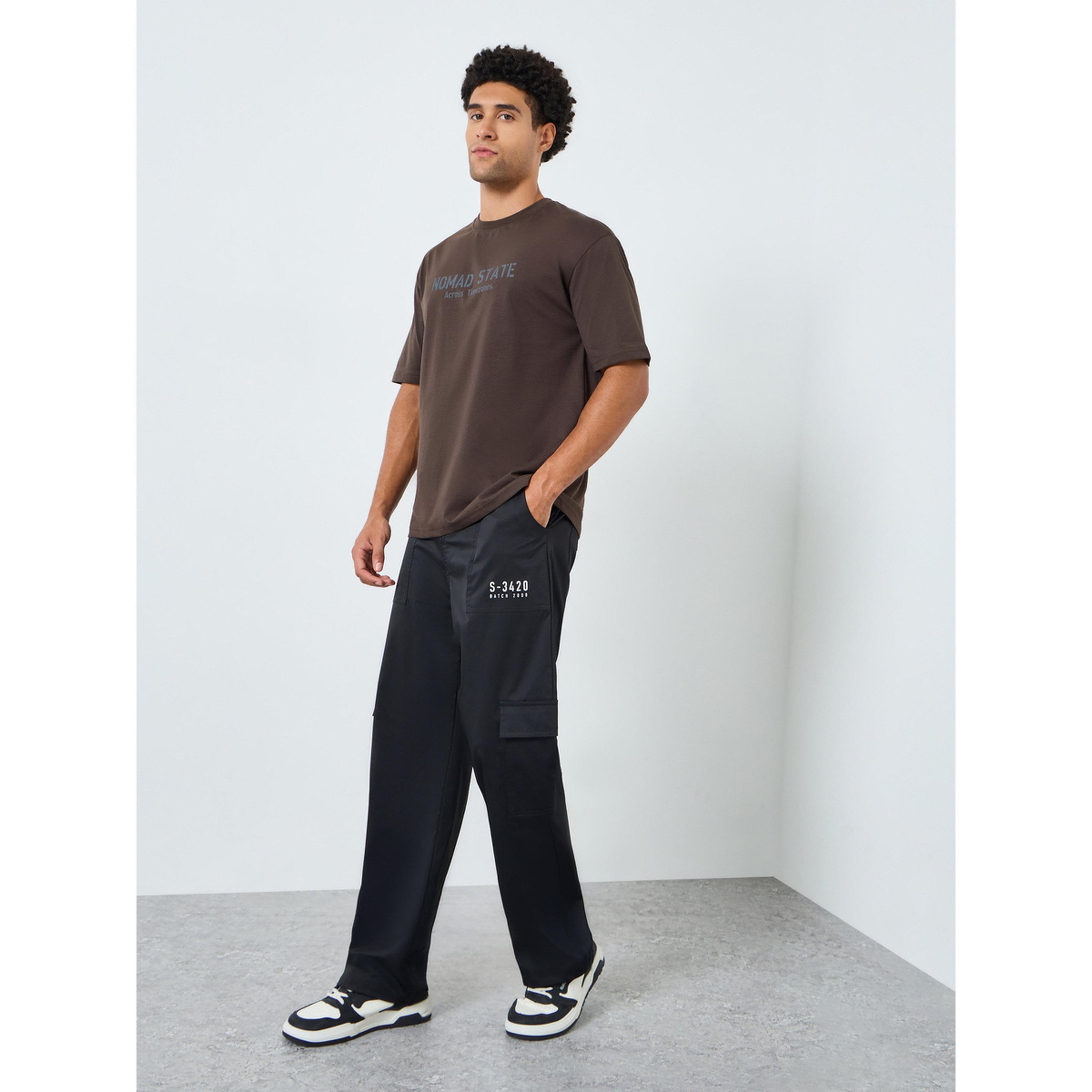 تيشيرت بمقاس كبير بطبعة جرافيك-men-clothing-tshirtsandpolos-tshirts-image-2