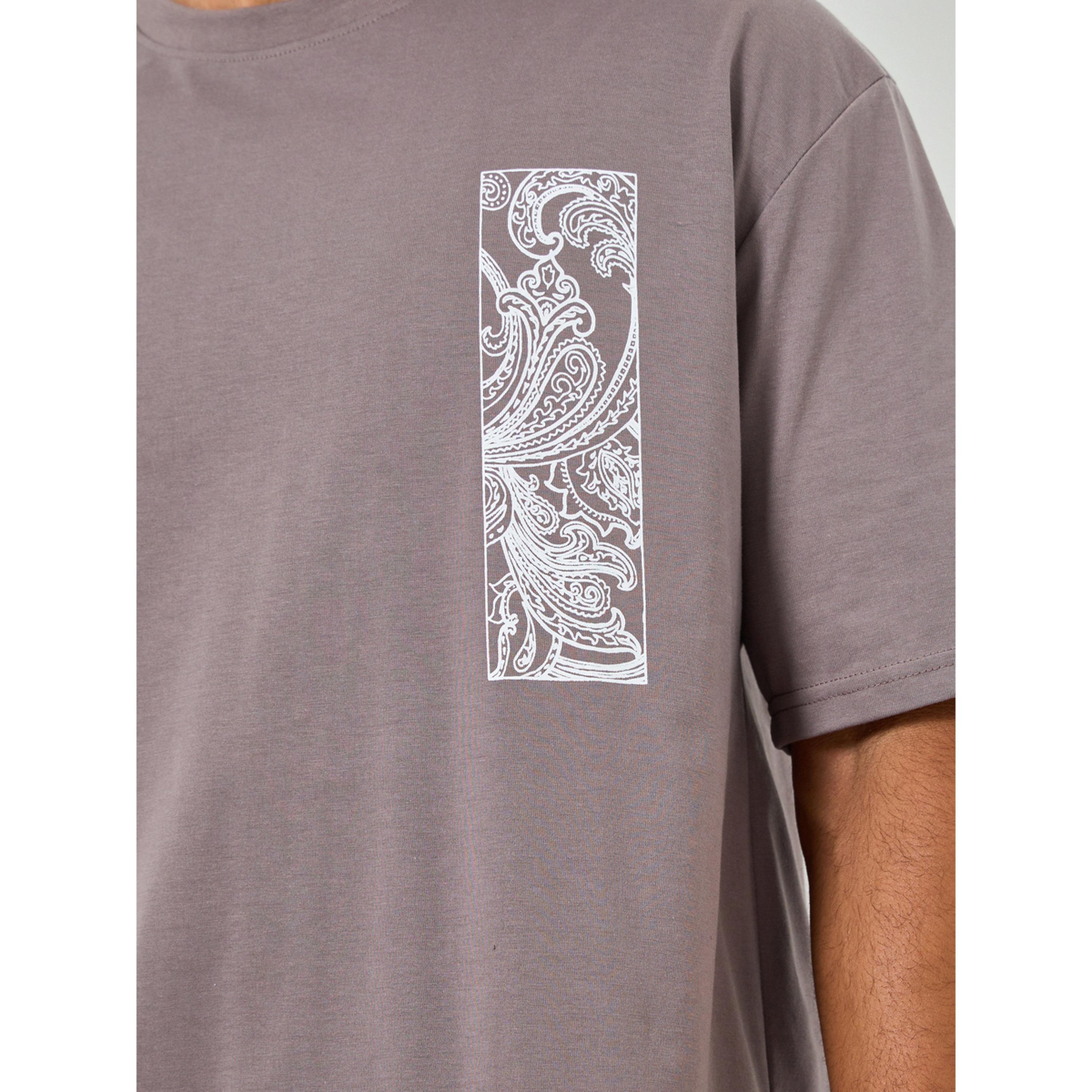 تيشيرت فضفاض بطبعة جرافيك-men-clothing-tshirtsandpolos-tshirts-image-3