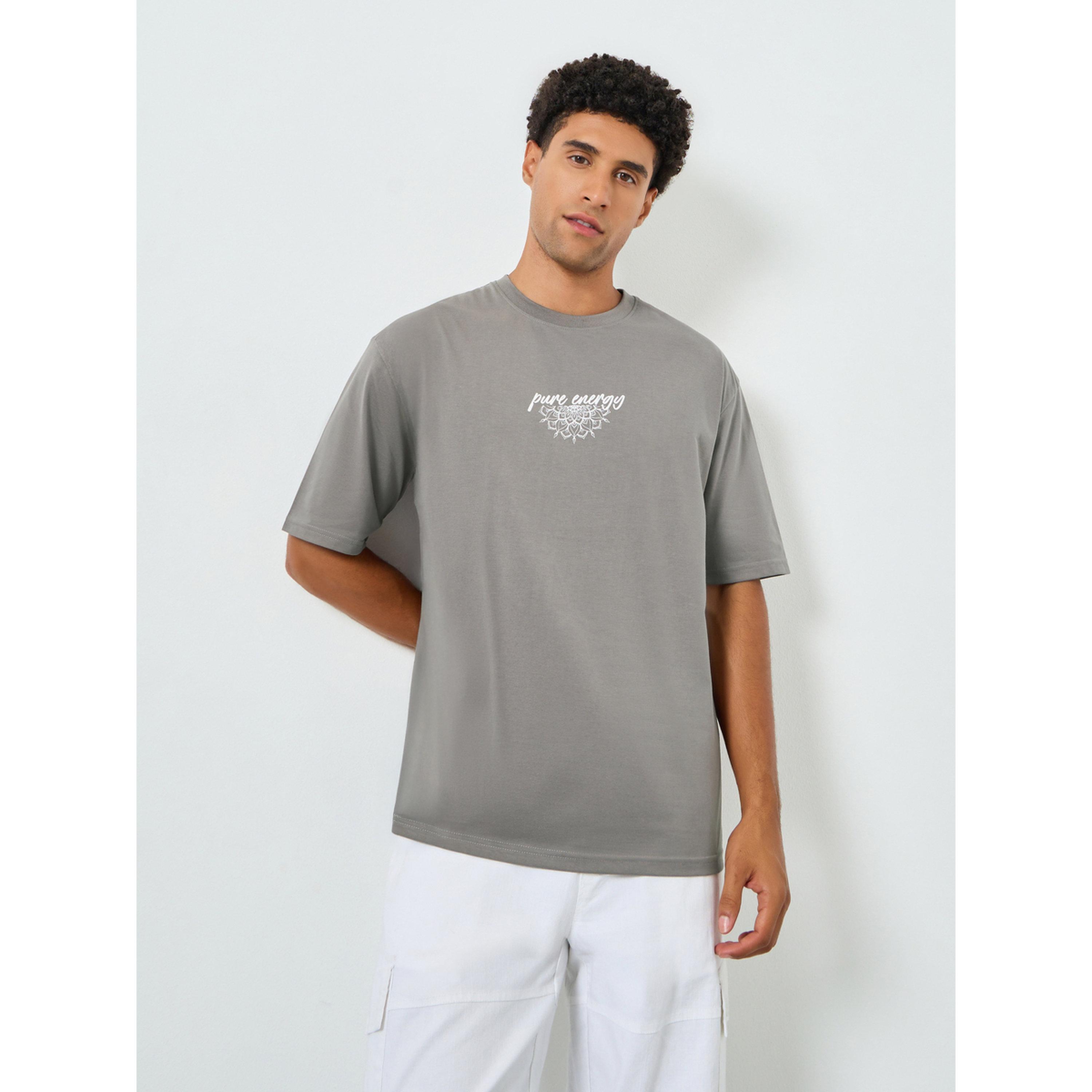 تيشيرت فضفاض بطبعة جرافيك-men-clothing-tshirtsandpolos-tshirts-image-1
