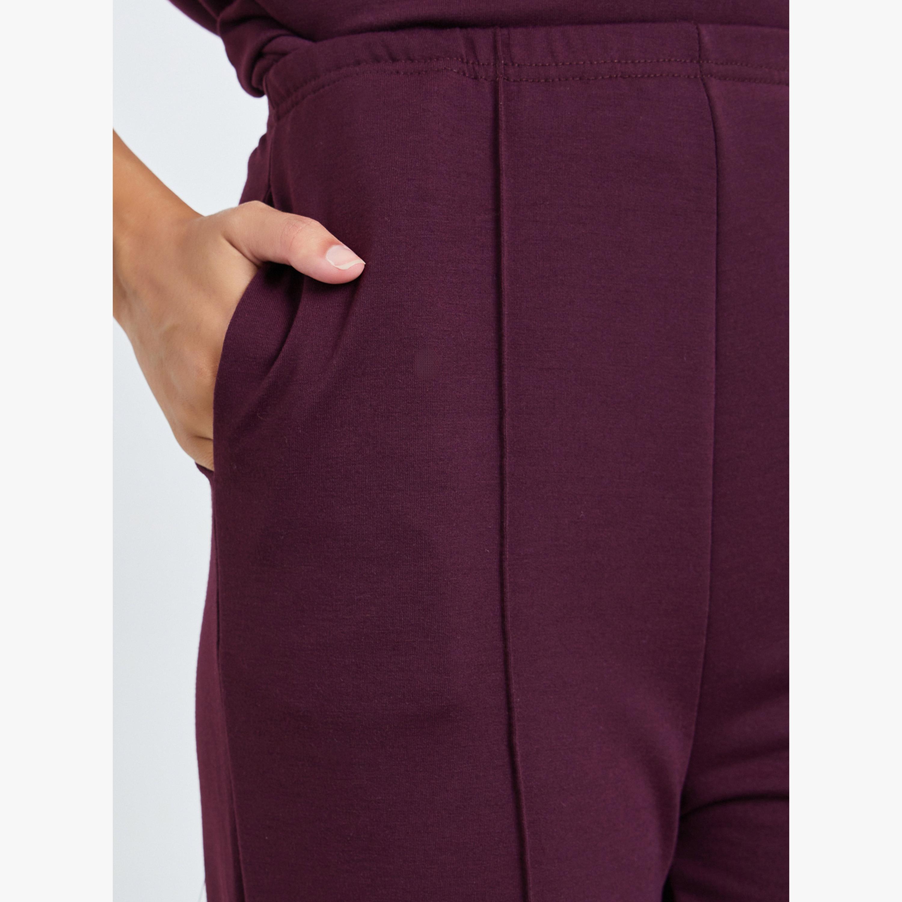 جوغر بأرجل واسعة وتفاصيل محزوزة-women-clothing-bottoms-joggers-image-2