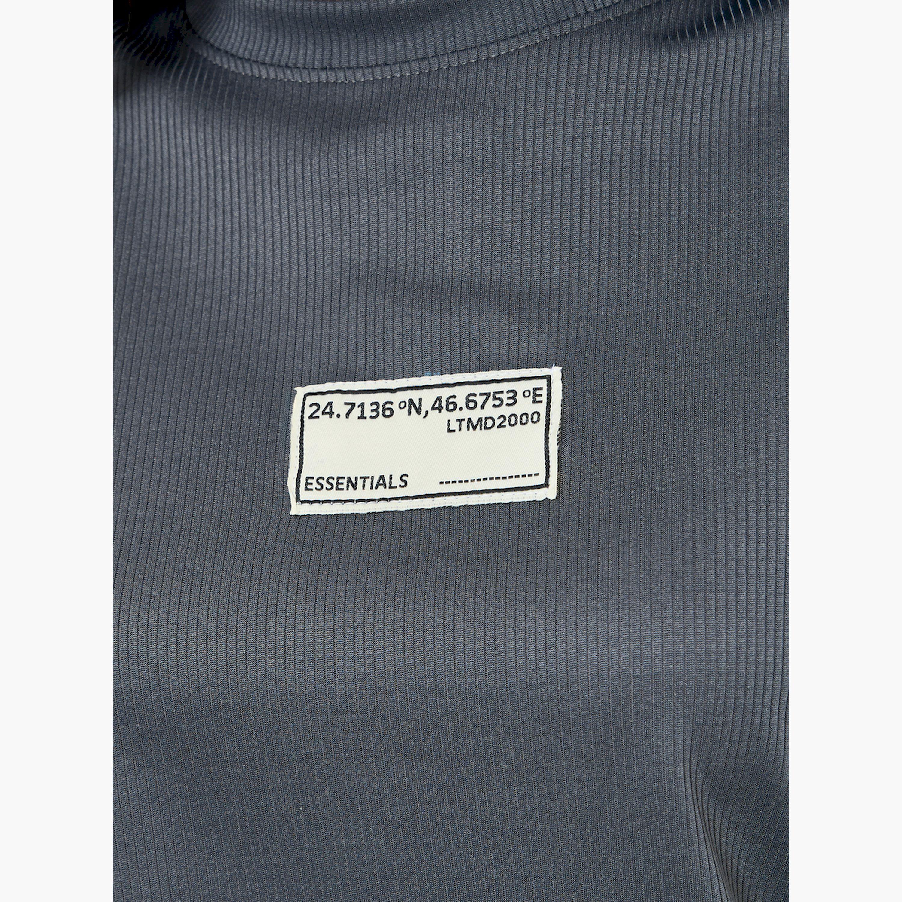 Styli Grey Oversized T-Shirt with Badge Detail-women-clothing-tshirts-image-5