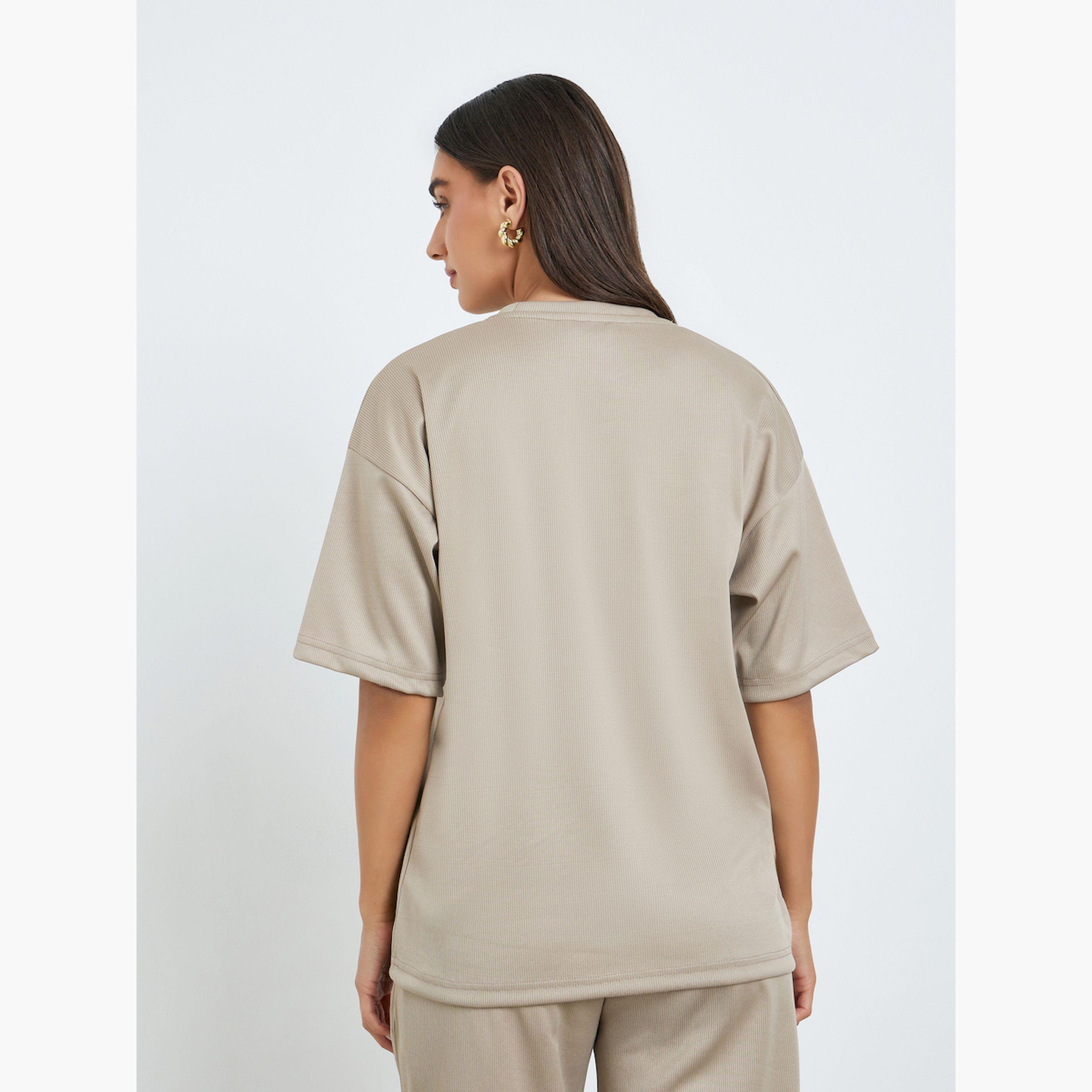 تيشيرت مضلع واسع-women-clothing-tshirts-image-4