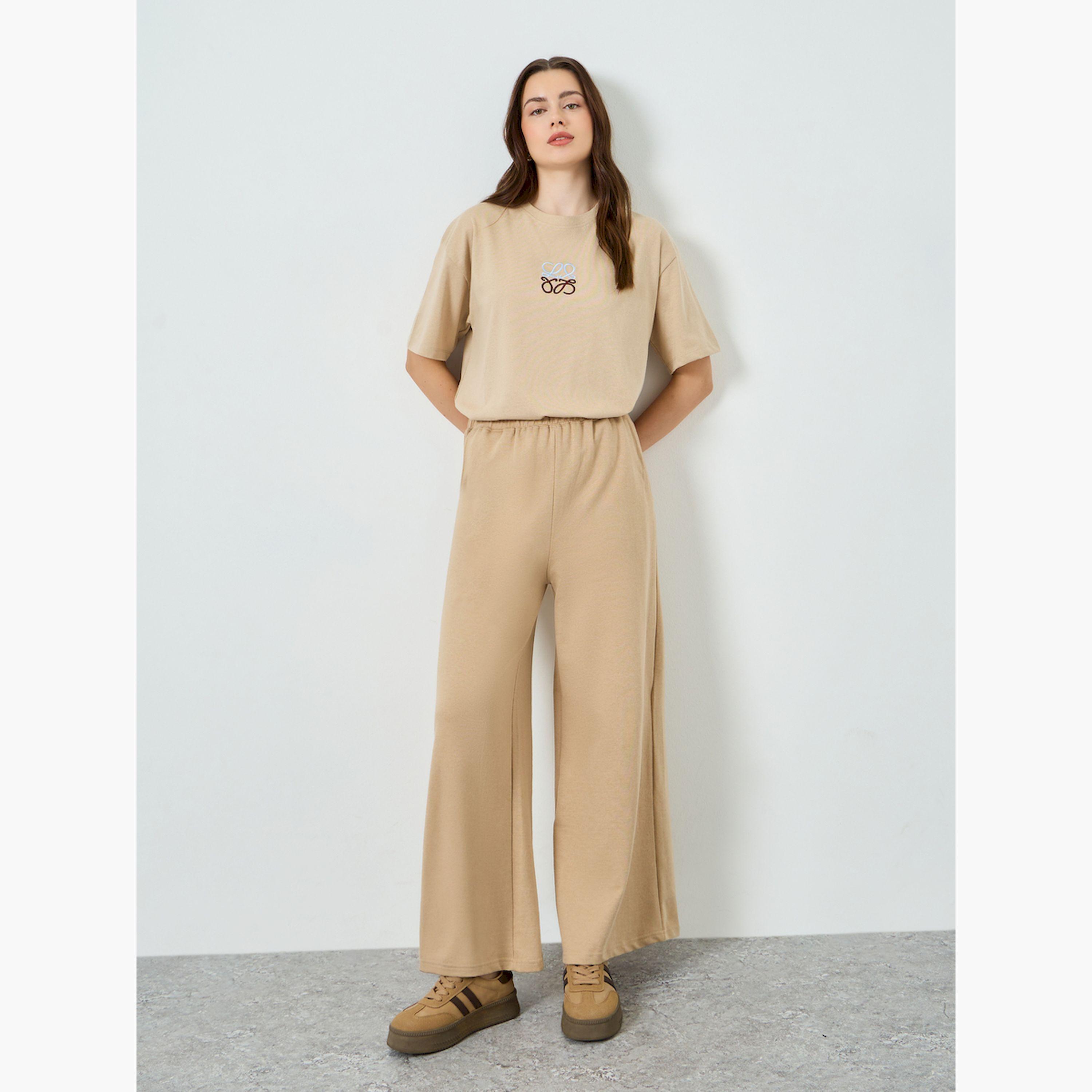 جوغر بأرجل واسعة-women-clothing-bottoms-joggers-image-2