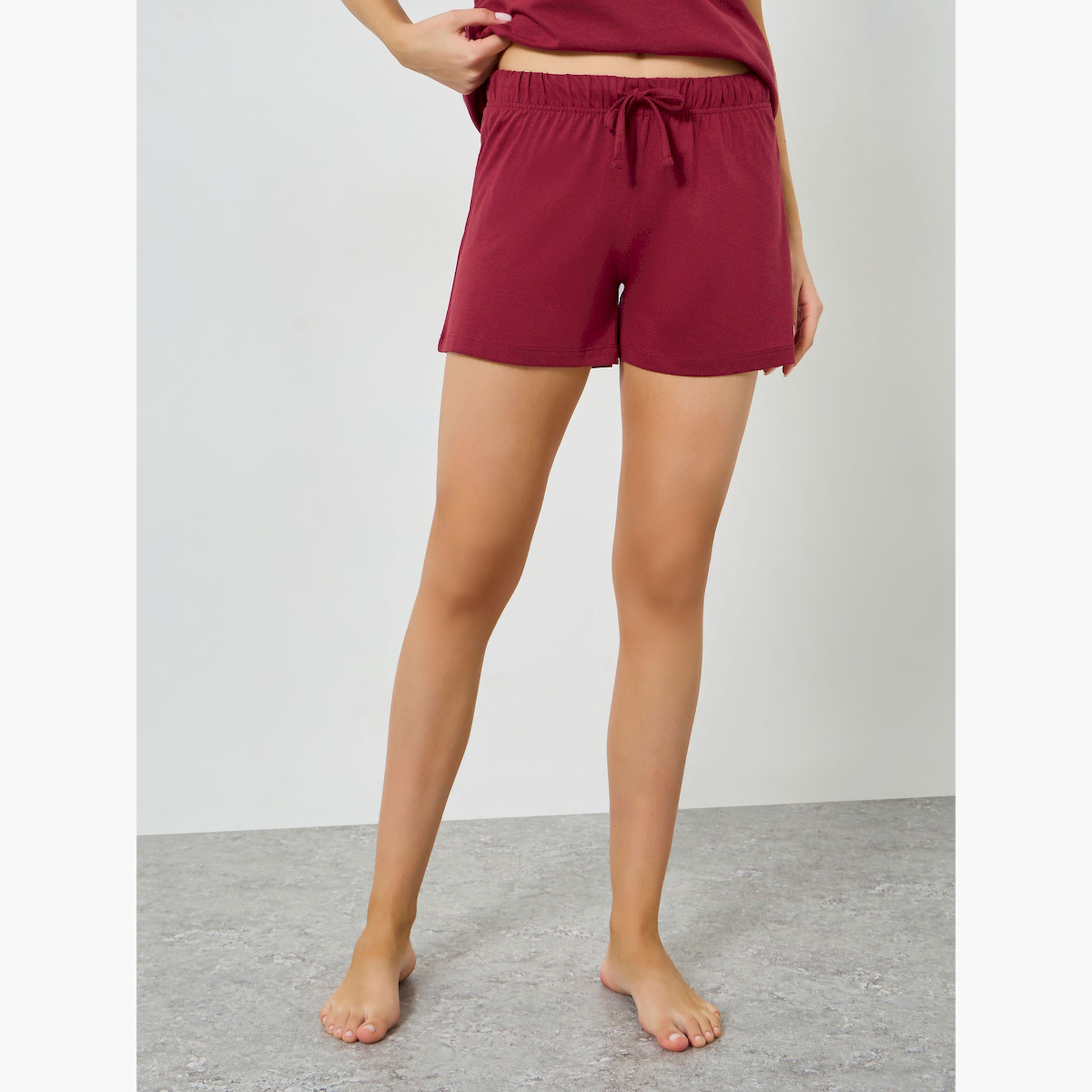 مجموعة من شورت وبلوزة بطبعة فراشة وشعار-women-clothing-nightwear-pyjamas-shortsets-image-4