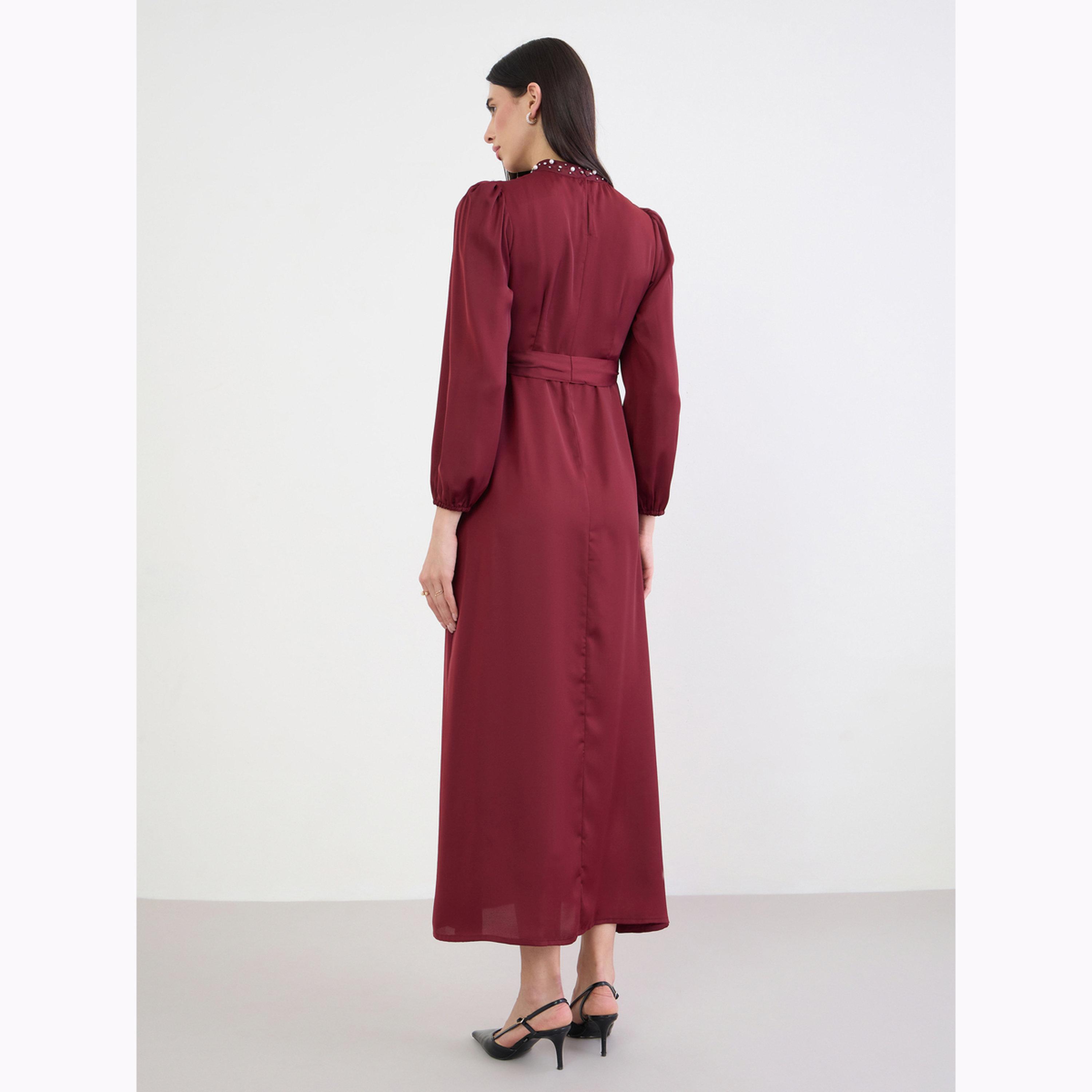 فستان طويل ساتان بتفاصيل بارزة الملمس عند الصدر-women-clothing-dresses-image-2