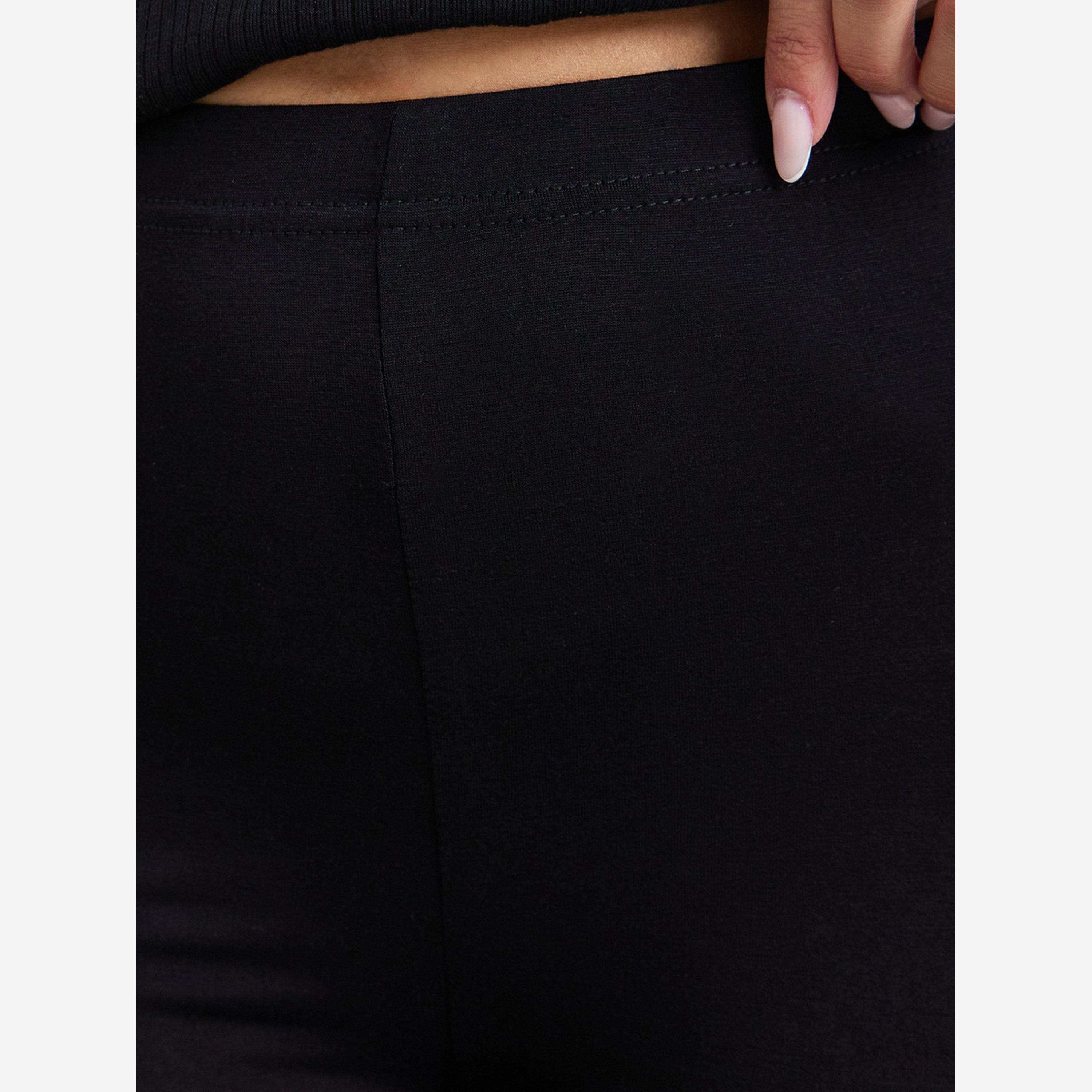 Styli Women Black Solid Capri Leggings-women-clothing-bottoms-leggings-image-3