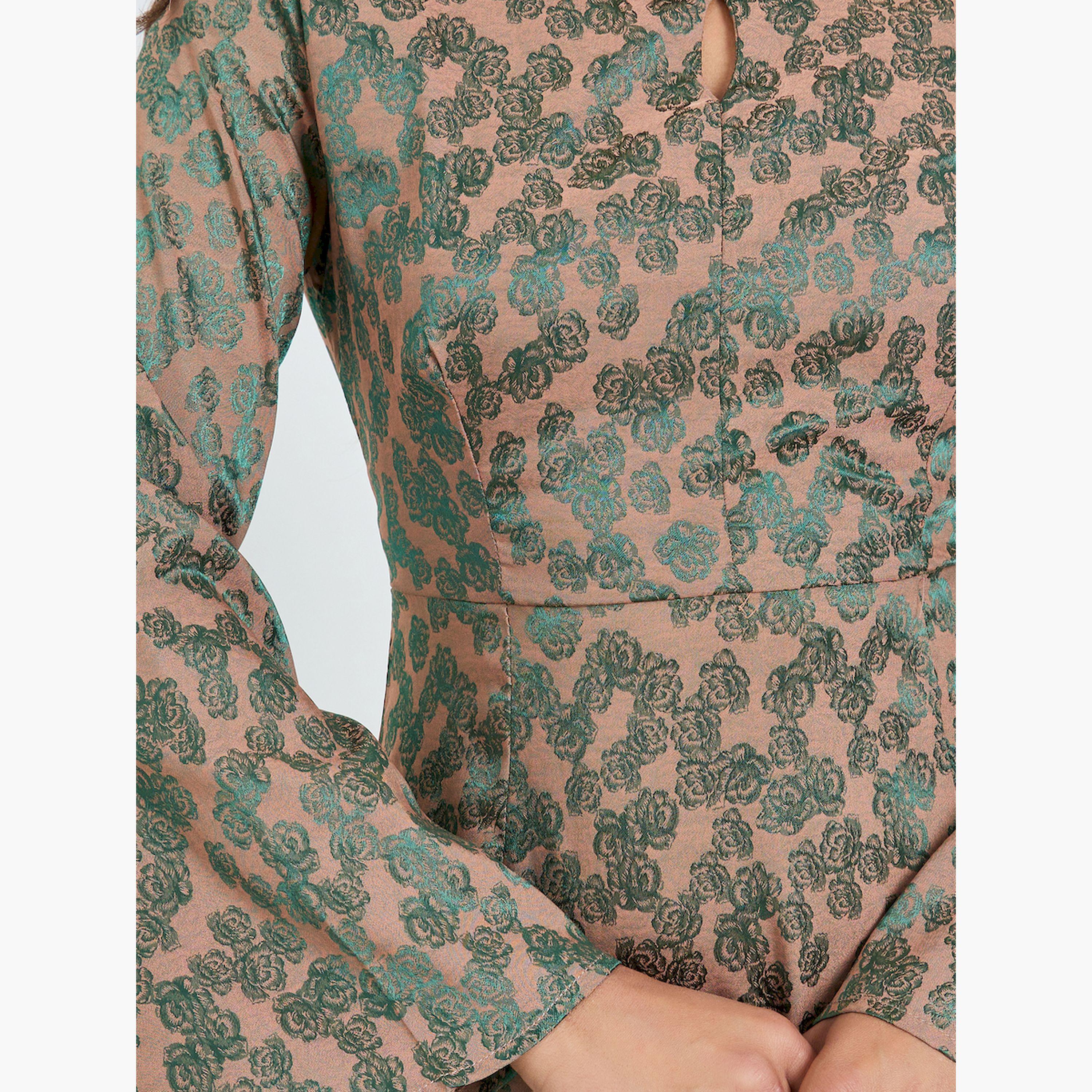 فستان طويل بطبعة زهور وحافة متباينة-women-clothing-dresses-image-4