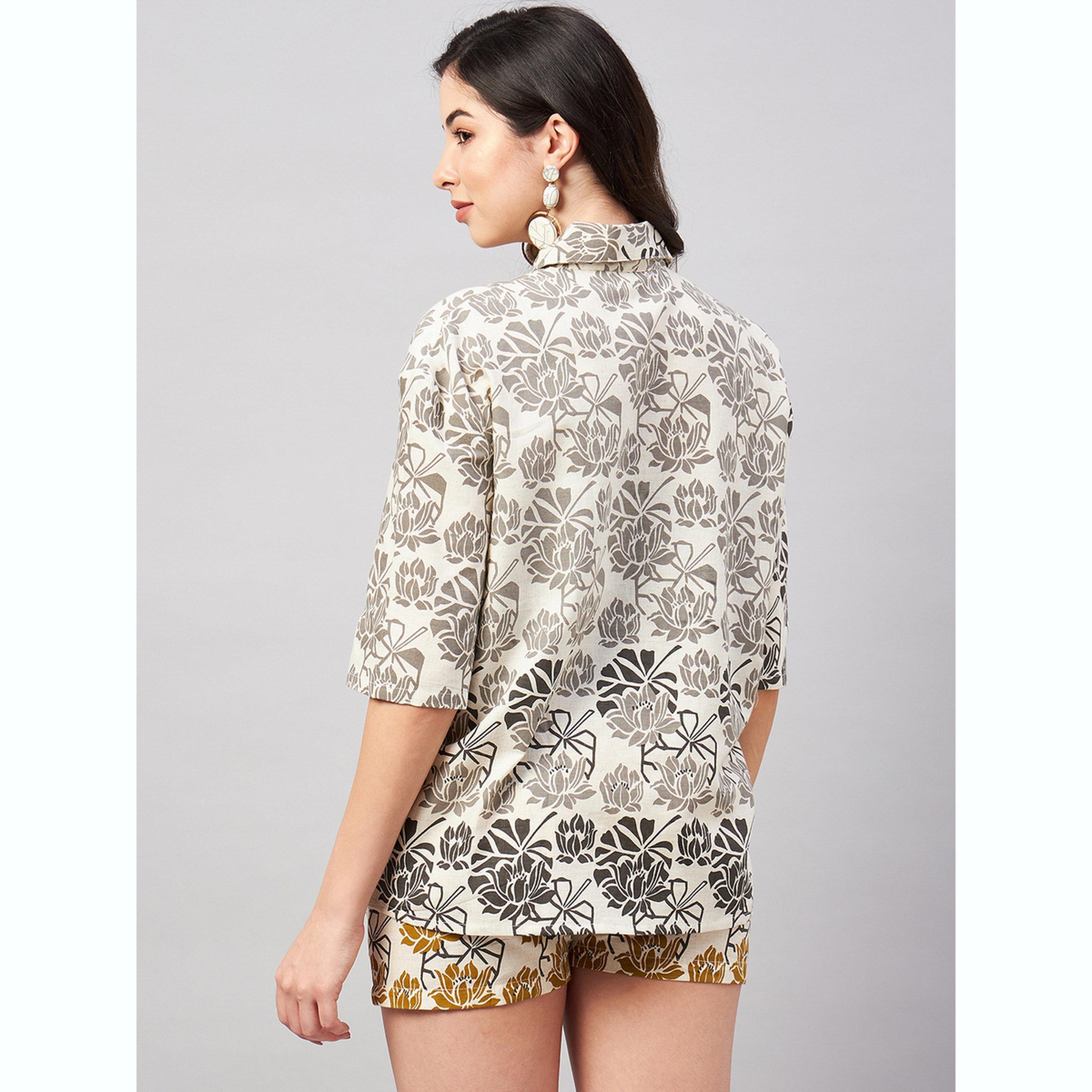 طقم قميص بقصة واسعة وشورت بطبعة زهور-women-clothing-coordsets-image-4