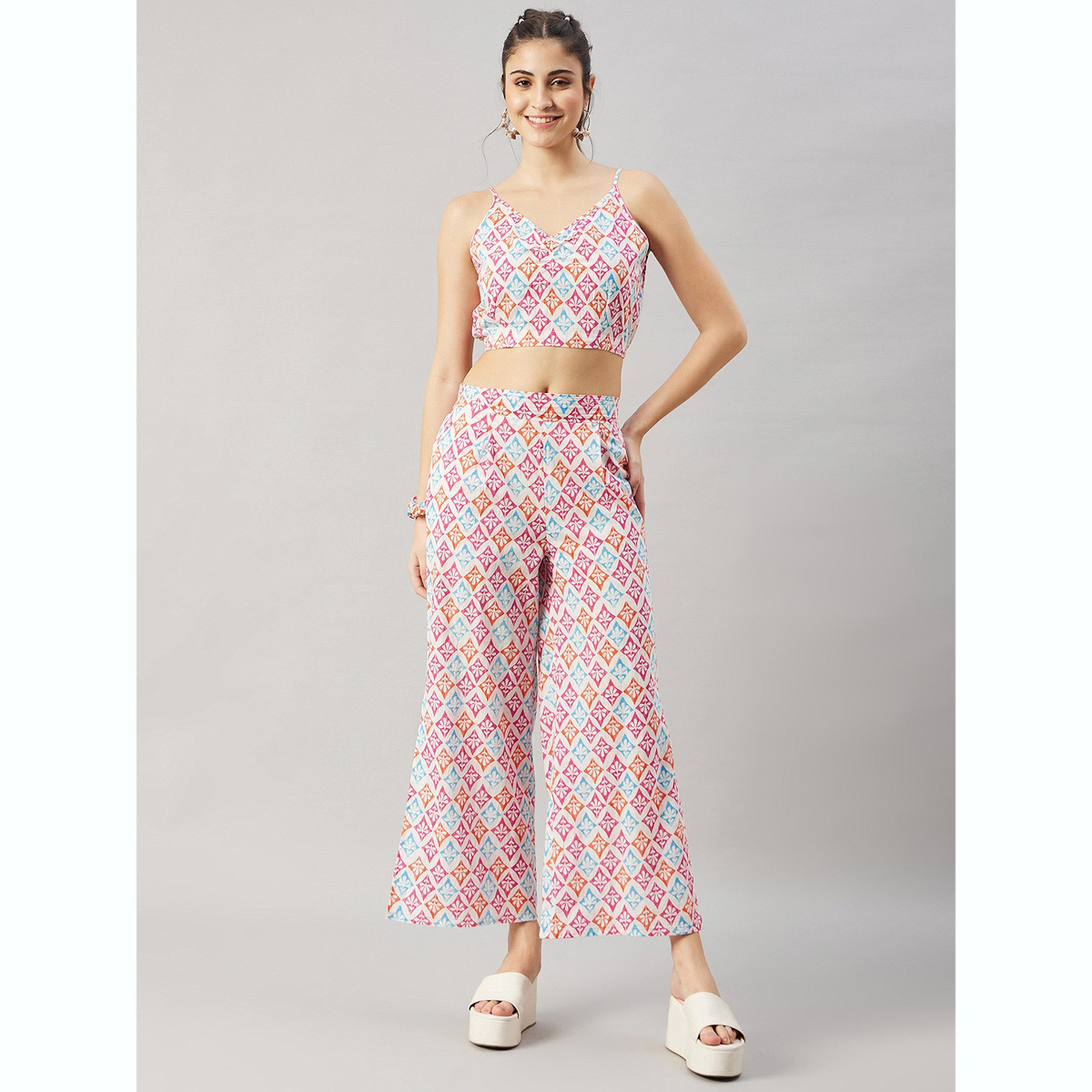 طقم منسق من بنطال وبلوزة مع كامي بطبعة هندسية-women-clothing-coordsets-image-4