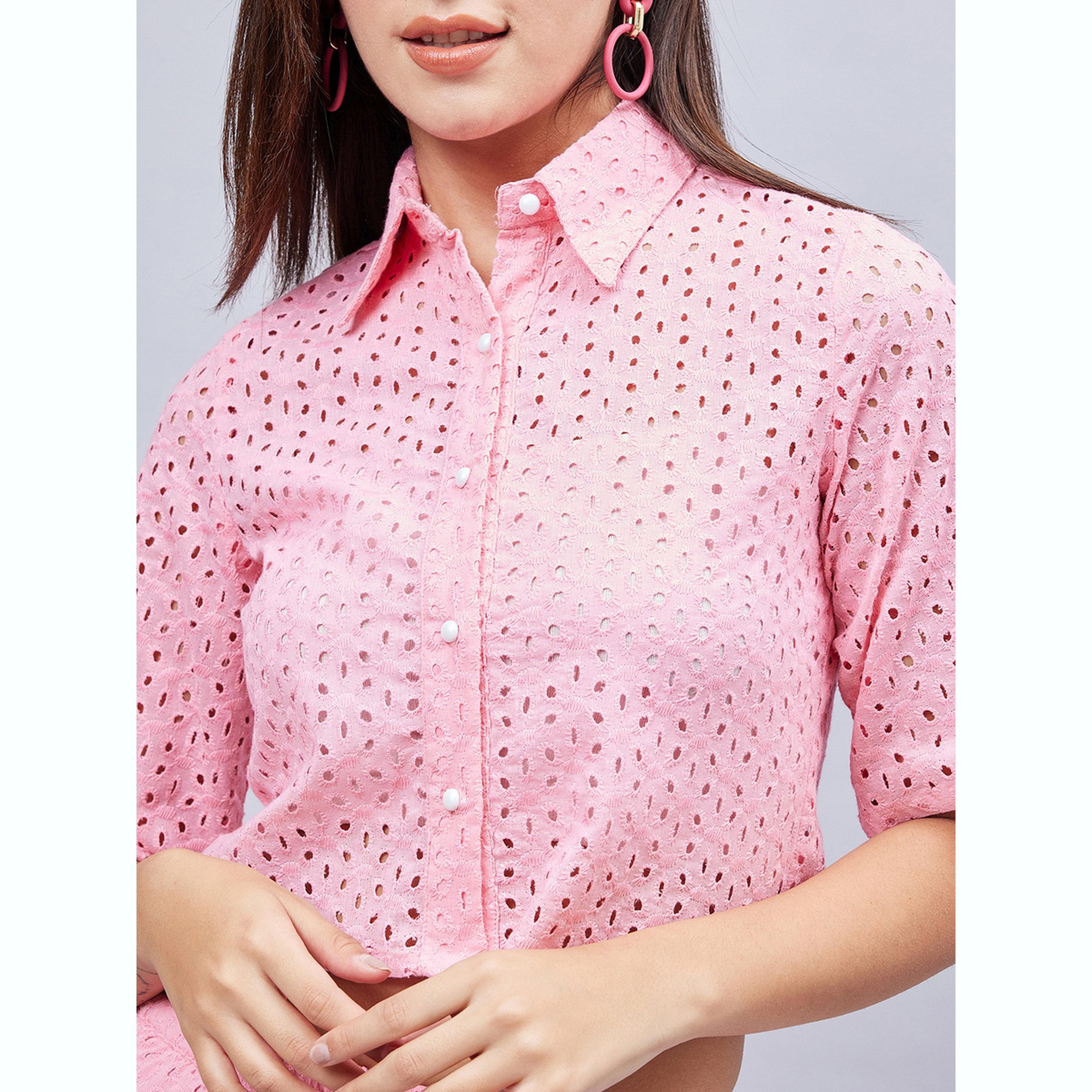 طقم منسق من شورت وبلوزة قصيرة بتفاصيل شيفلي-women-clothing-coordsets-image-6