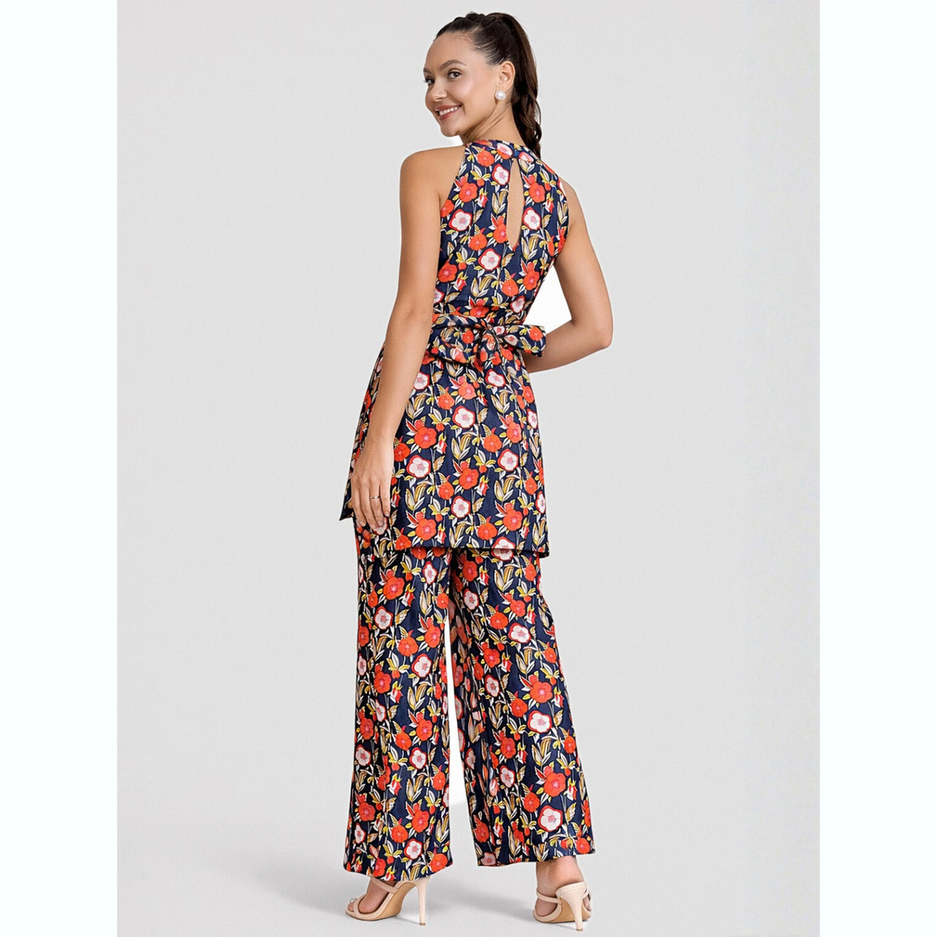 طقم منسق بلوزة بياقة هولتر وبنطال بطبعة أزهار-women-clothing-coordsets-image-4