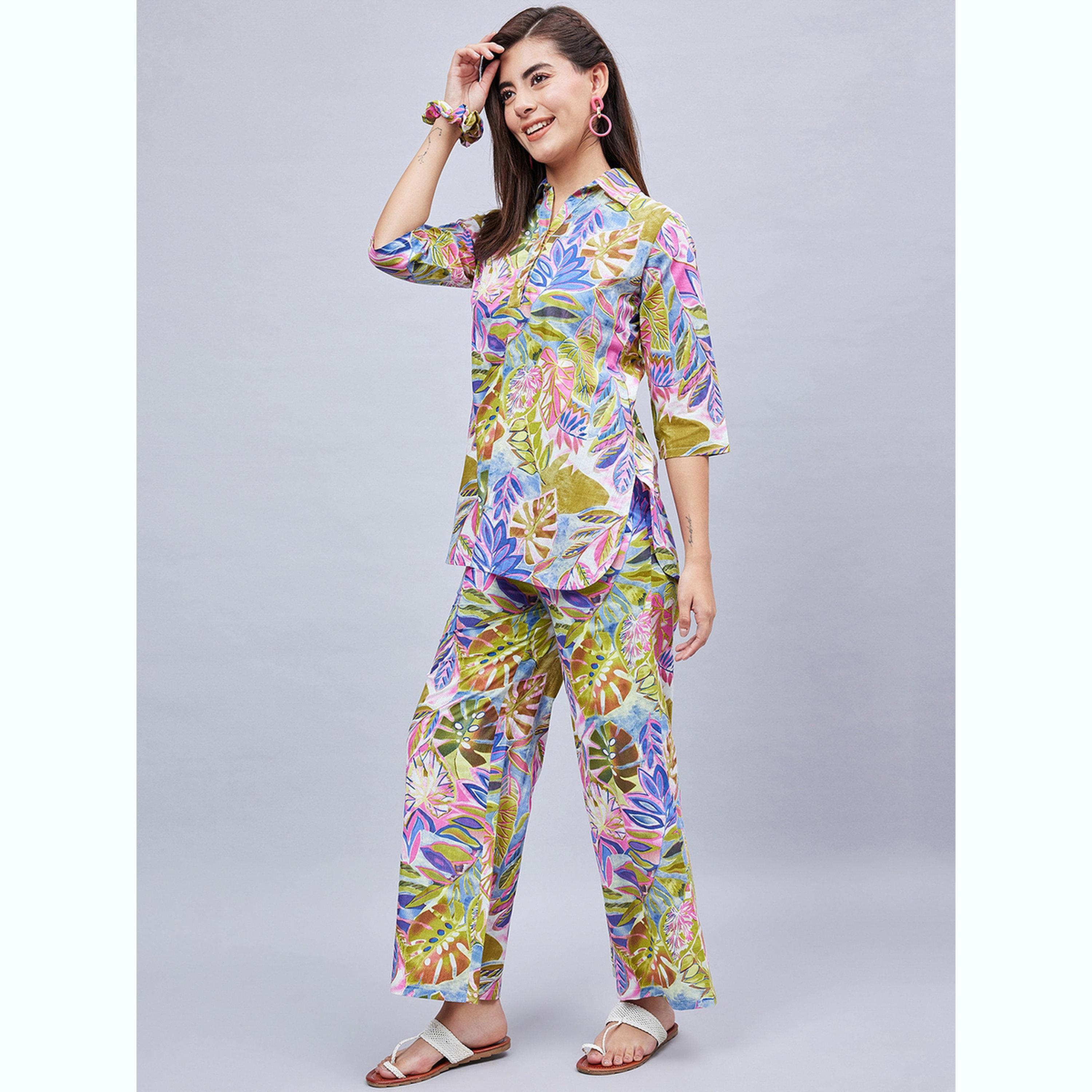 طقم تونيك بياقة مطبوعة مع بنطال-women-clothing-coordsets-image-2