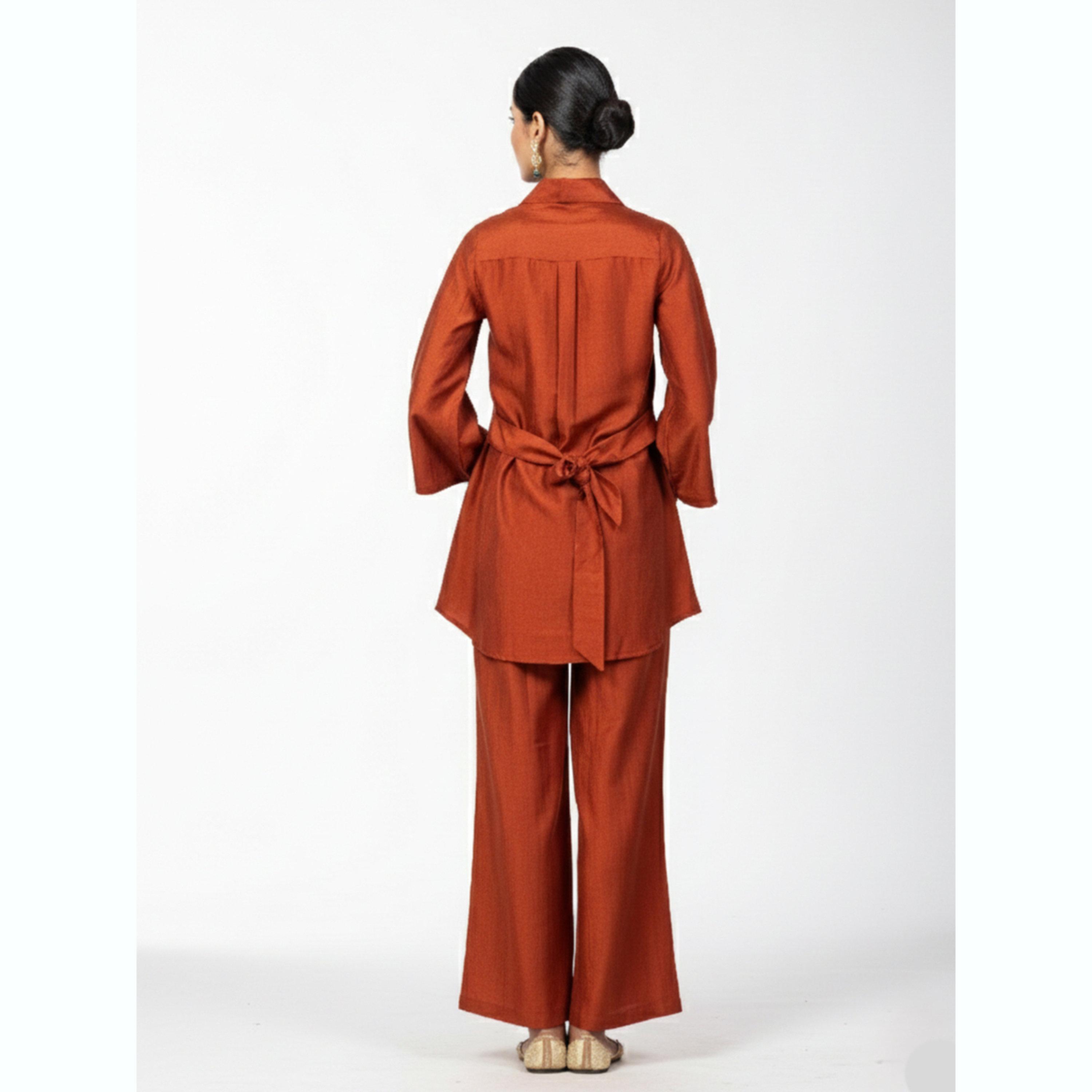 طقم قميص مطرز وبنطال بأرجل واسعة-women-clothing-coordsets-image-2