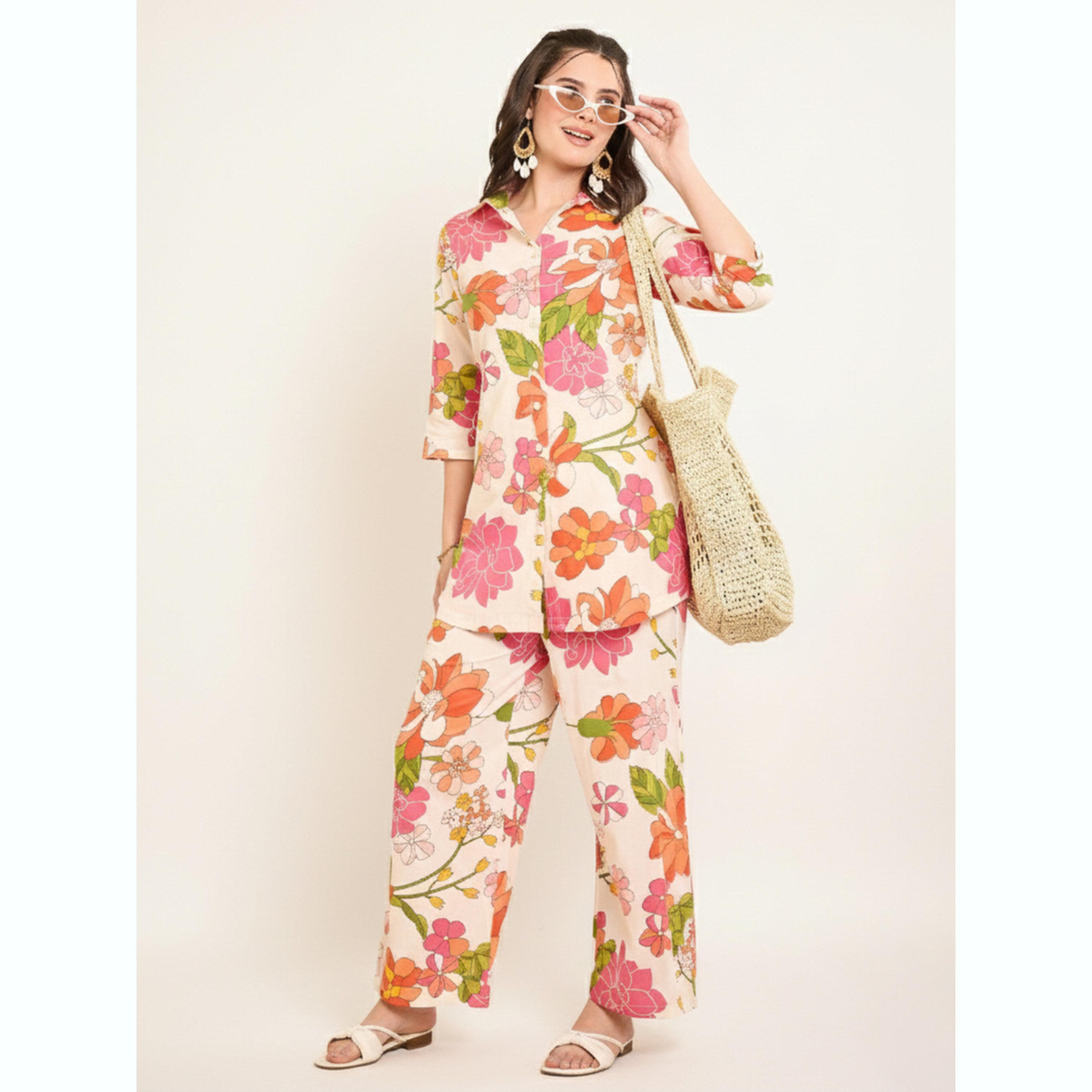 طقم قميص بحواف متباينة الطول وطبعة زهور مع بنطال-women-clothing-coordsets-image-3