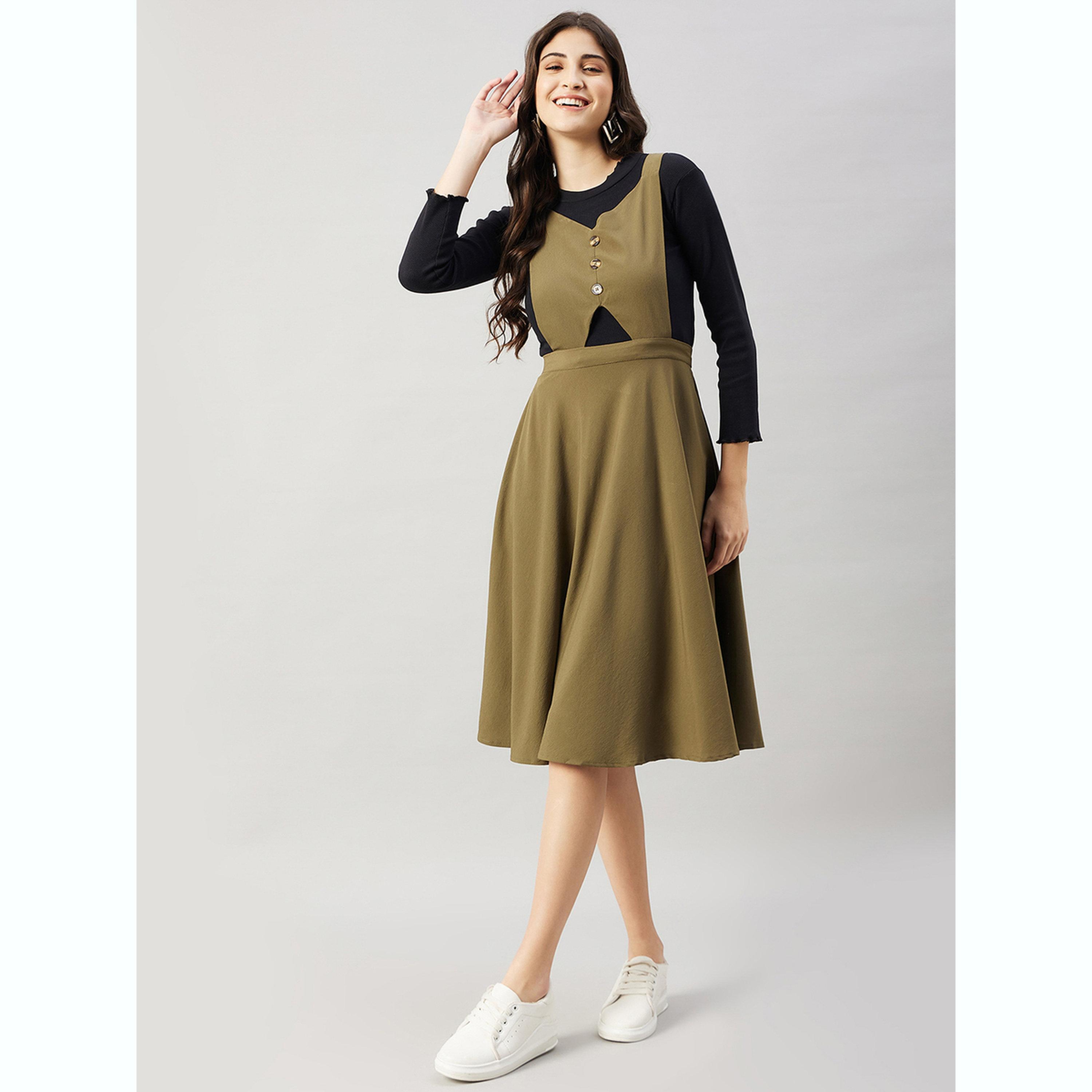 فستان بطول الركبة واسع بقصة مريول-women-clothing-dresses-image-1