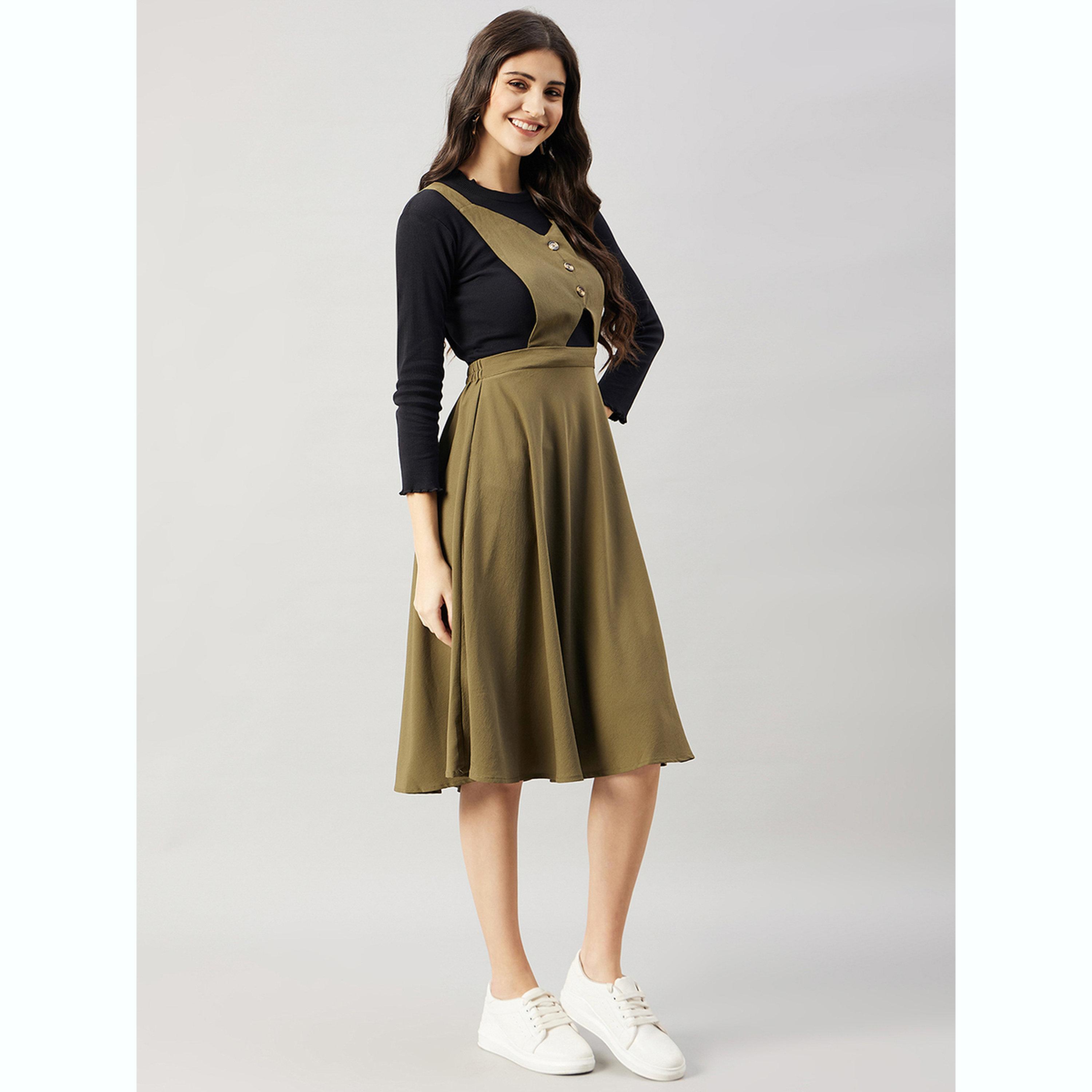 فستان بطول الركبة واسع بقصة مريول-women-clothing-dresses-image-4