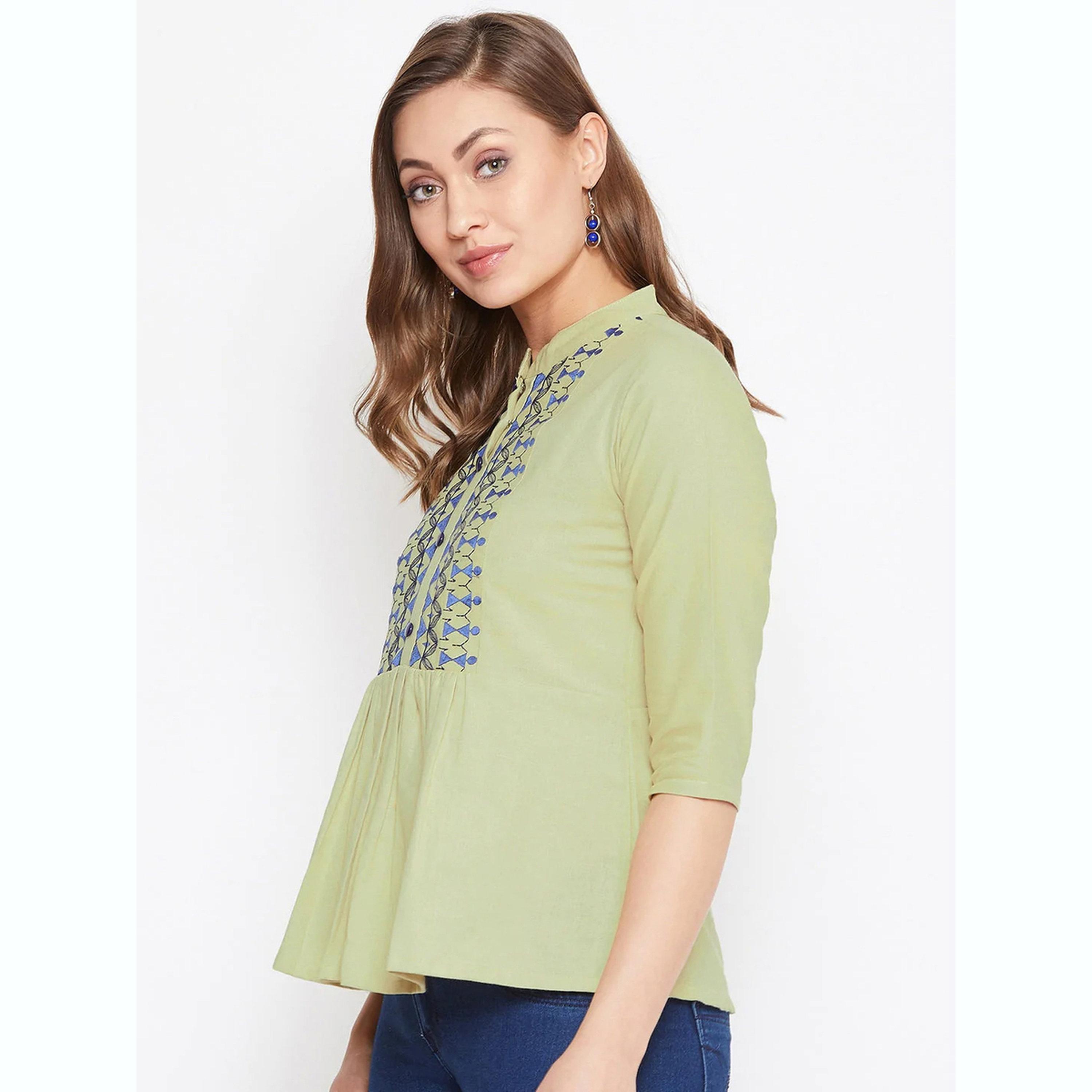 واين ريد × ستايلي - بلوزة مطرزة باللون الأخضر مصنوعة من مزيج القطن والكتان للنساء-women-clothing-shirtsandblouses-blouses-image-3