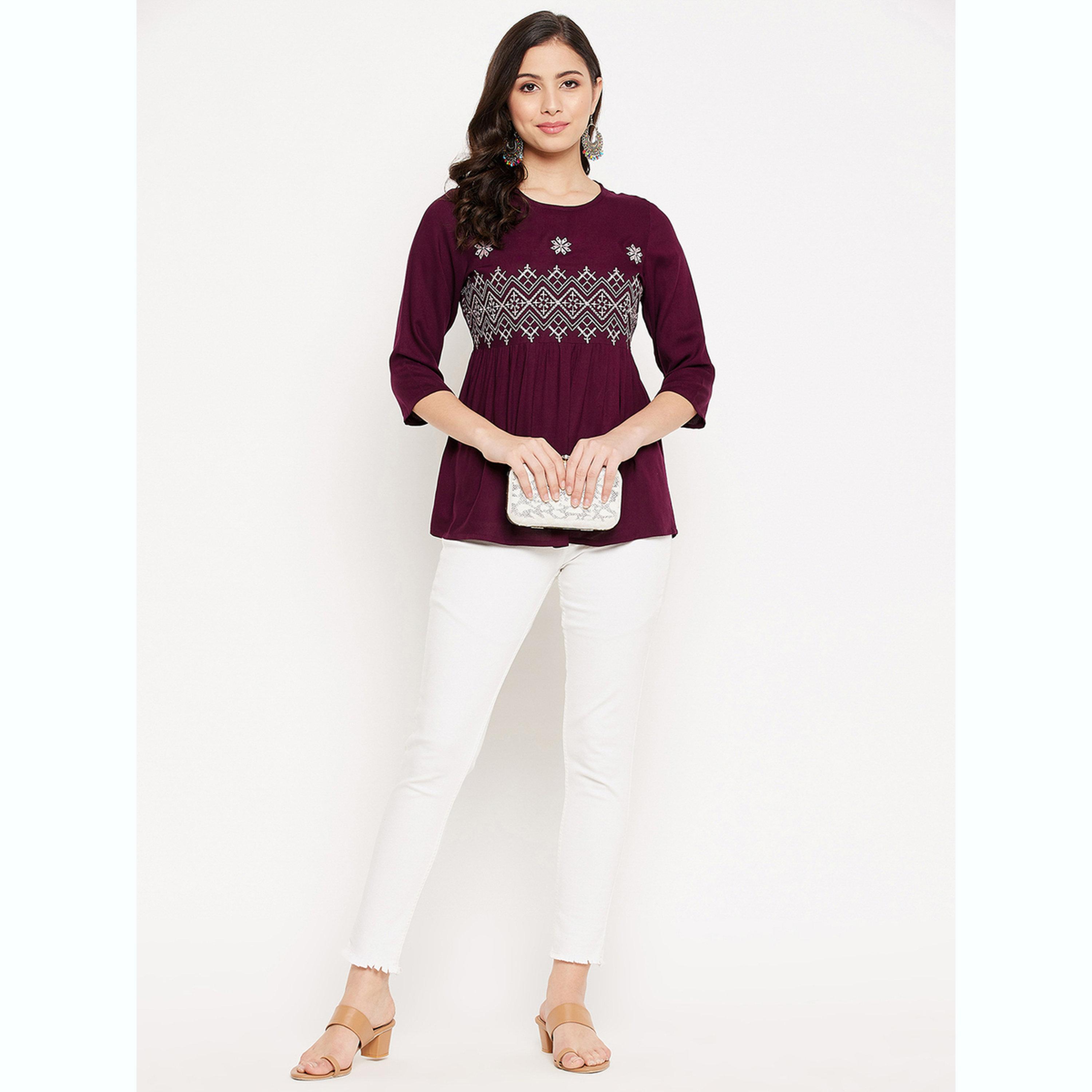 واين ريد × ستايلي - بلوزة أرجوانية مطرزة من قماش الرايون بتصميم بيبلوم للنساء-women-clothing-shirtsandblouses-blouses-image-2