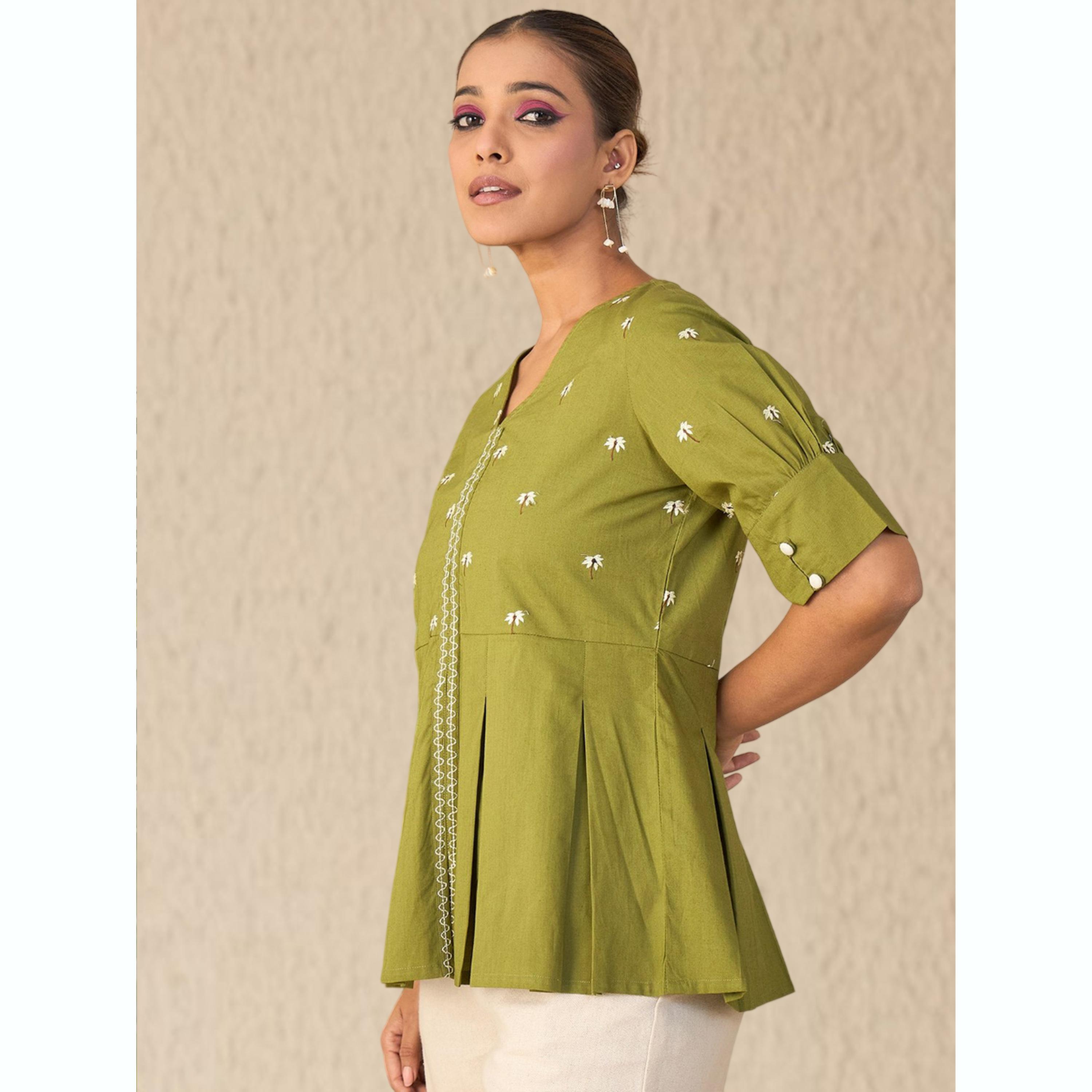 واين ريد × ستايلي - بلوزة خضراء مطرزة بكسرات صندوقية للنساء-women-clothing-shirtsandblouses-blouses-image-4