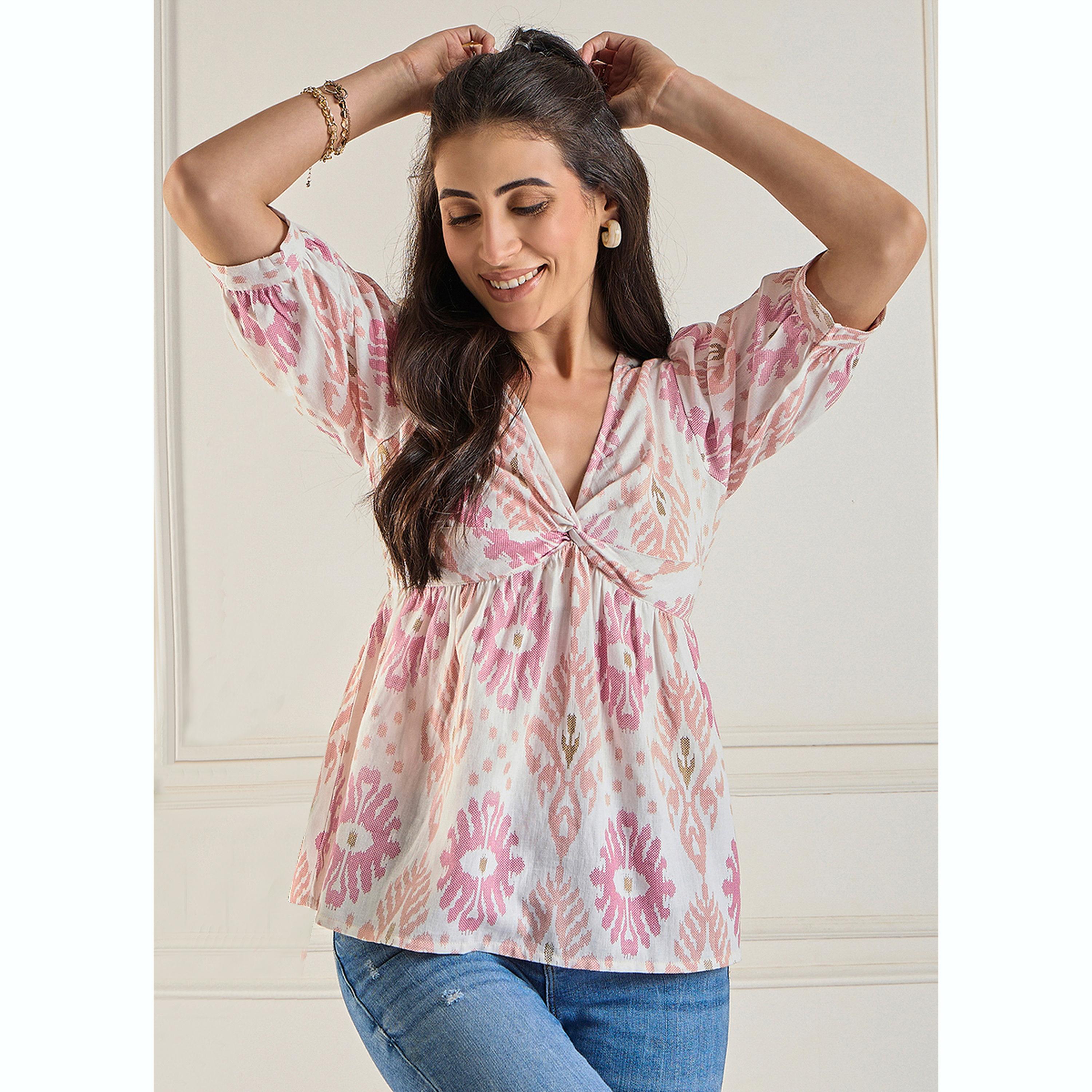 واين ريد × ستايلي - بلوزة بيضاء فاتحة اللون مطبوعة ومكشكشة للنساء-women-clothing-shirtsandblouses-blouses-image-1
