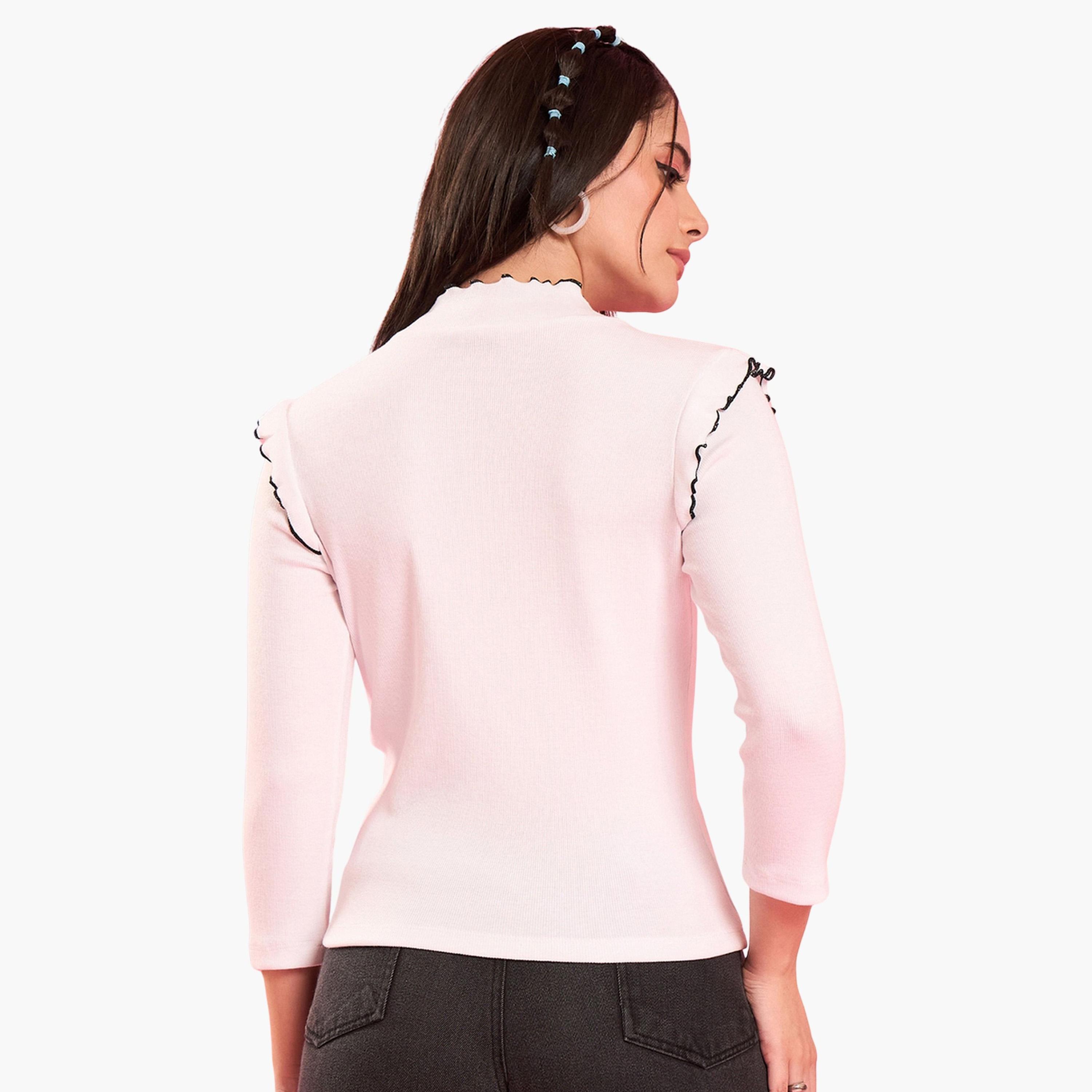 واين ريد × ستايلي - بلوزة بيضاء مضلعة مزينة بكشكشة للنساء-women-clothing-tshirts-image-4