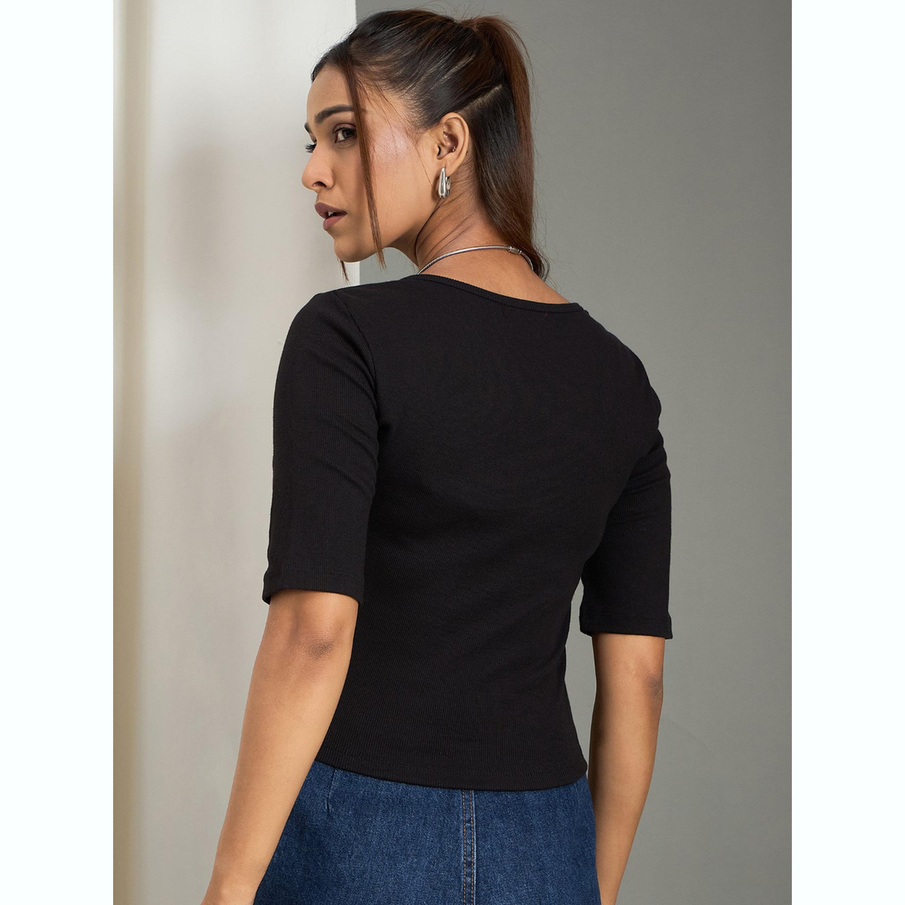 واين ريد × ستايلي - بلوزة سوداء بياقة غير متماثلة ومضلعة للنساء-women-clothing-shirtsandblouses-blouses-image-5