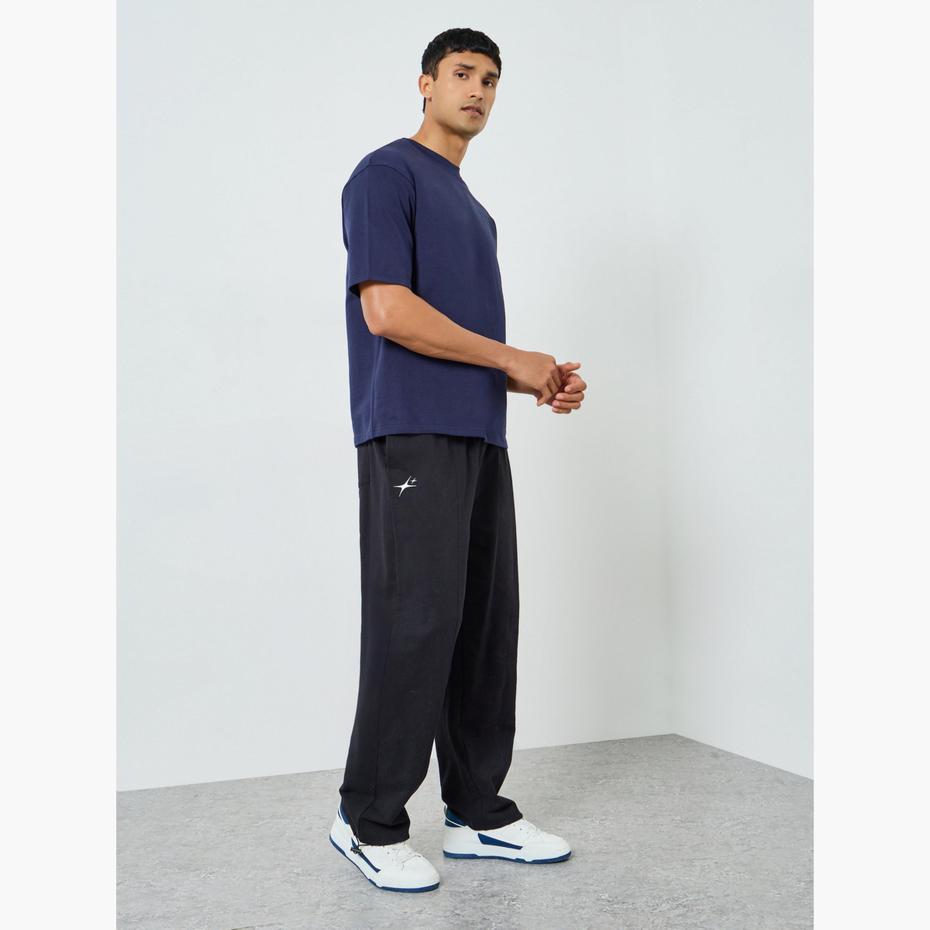 جوغر رجالي أسود مريح برباط خصر-men-clothing-bottoms-joggers-image-2