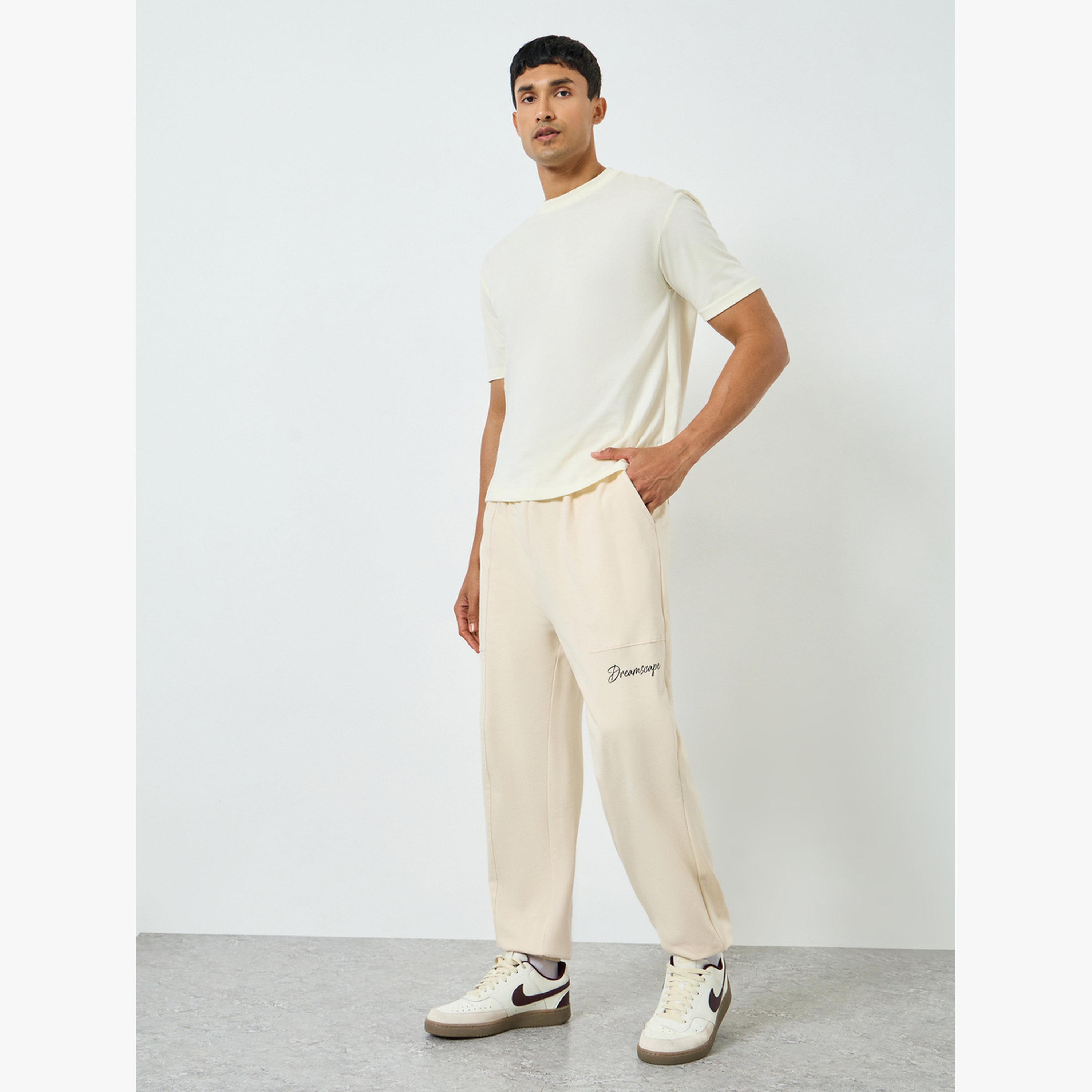 جوغر قصة واسعة بأجزاء مباينة-men-clothing-bottoms-joggers-image-2