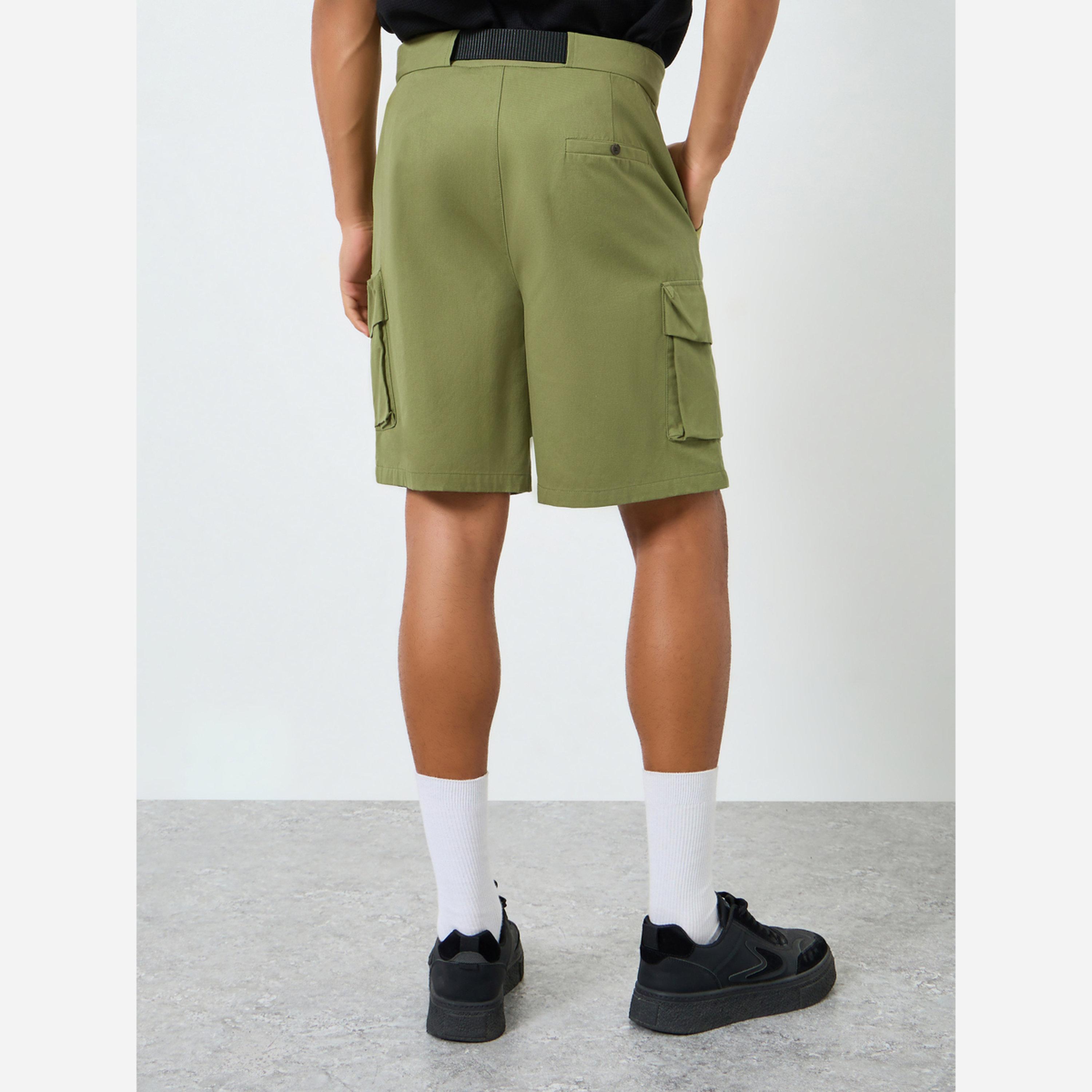 ستايلي - شورت رجالي مقاس واسع لون الزيتون-men-clothing-bottoms-shorts-image-4