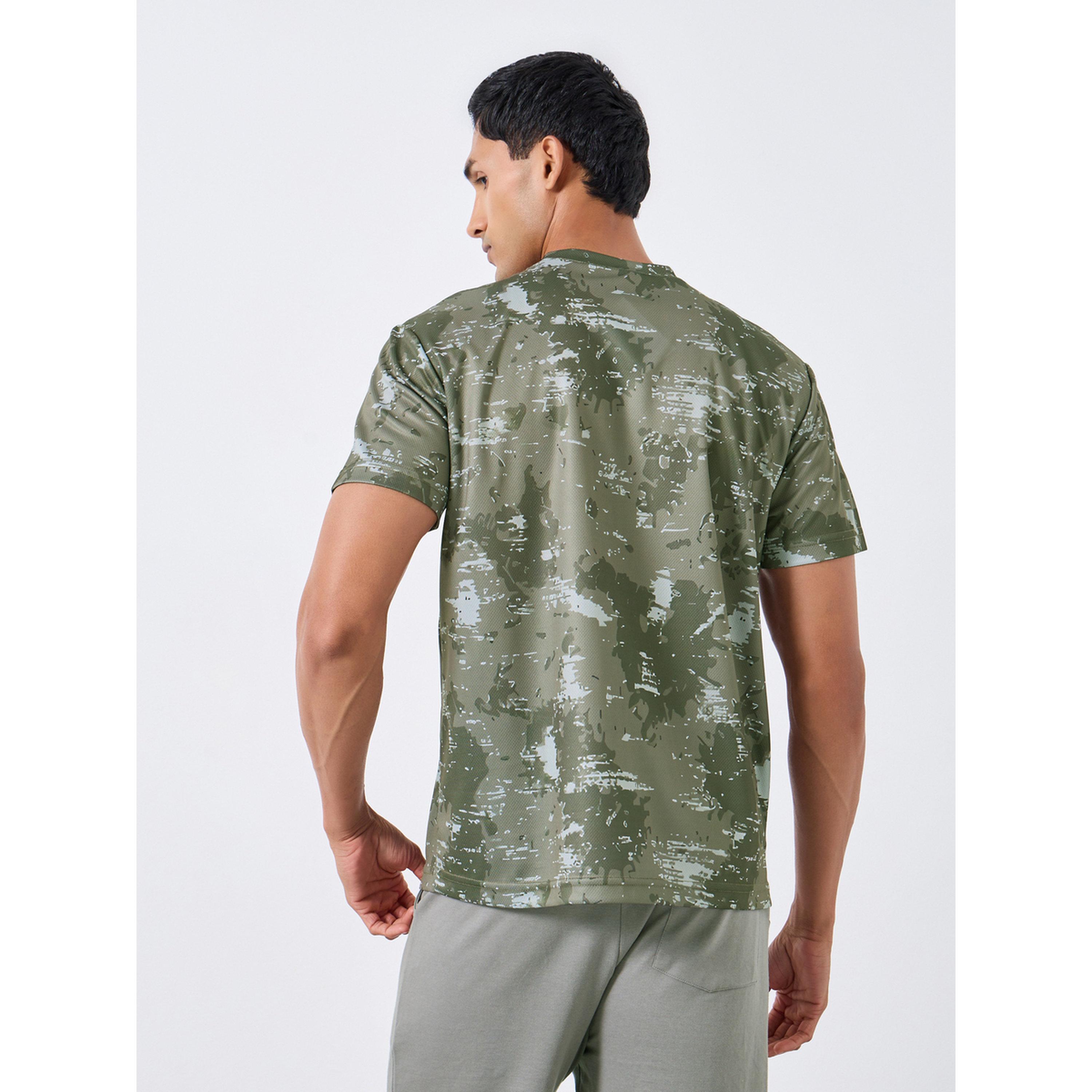 Styli Men Relaxed Fit Camo Print Active T-Shirt-men-clothing-sportswearandactivewear-tshirtsandpolos-image-3