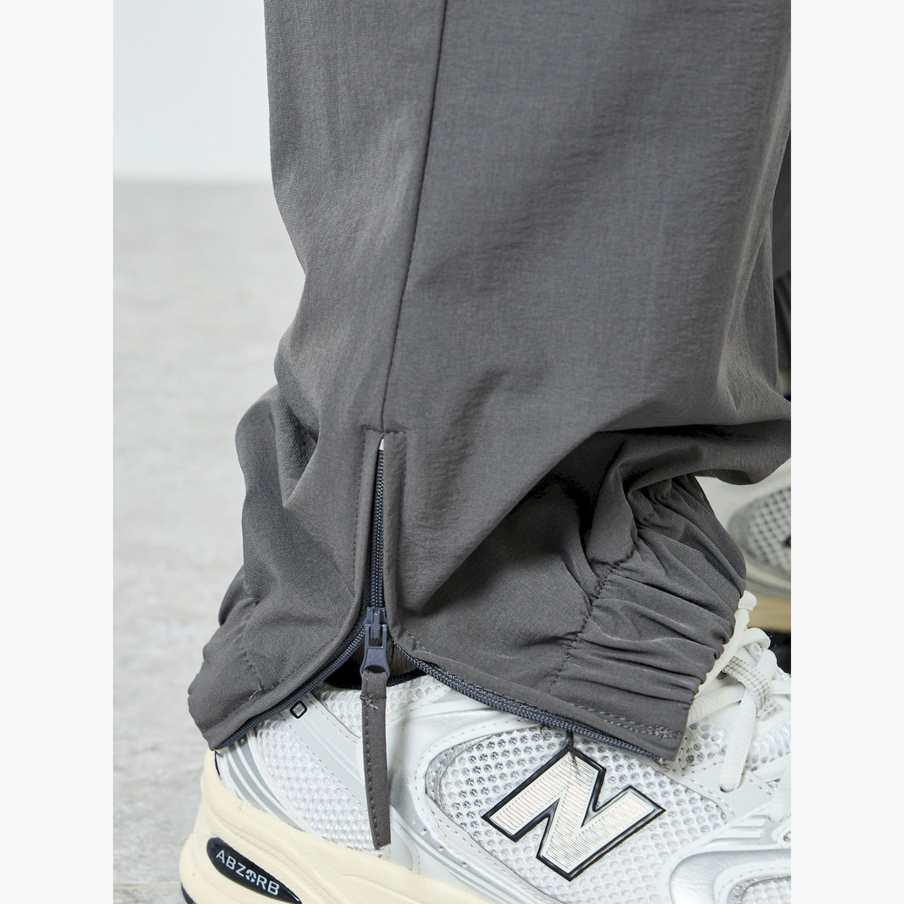 بنطال رياضي رجالي كارجو قصة مريحة-men-clothing-sportswearandactivewear-bottoms-joggers-image-4