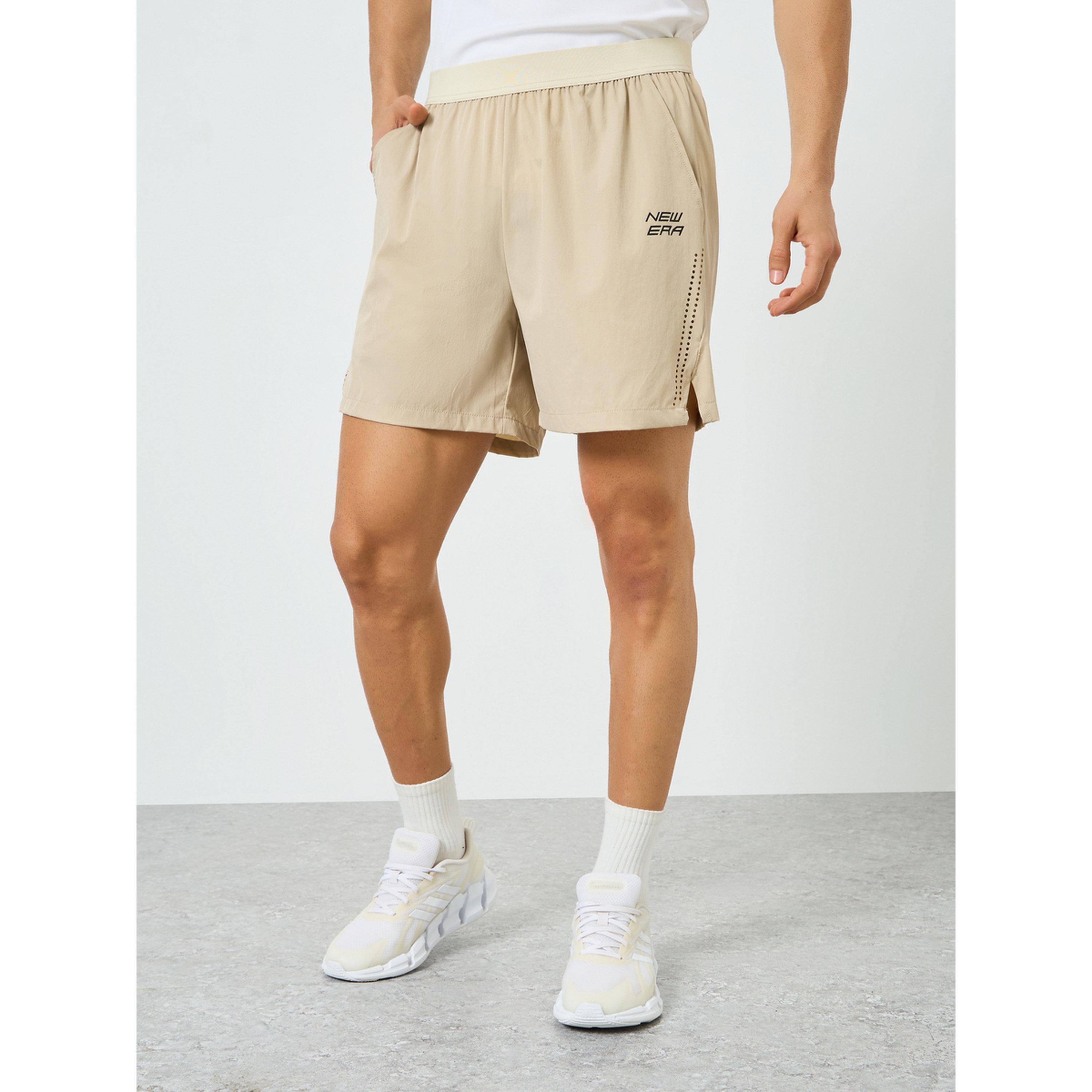 شورت جري رجالي بقصة مريحة-men-clothing-sportswearandactivewear-bottoms-shorts-image-1