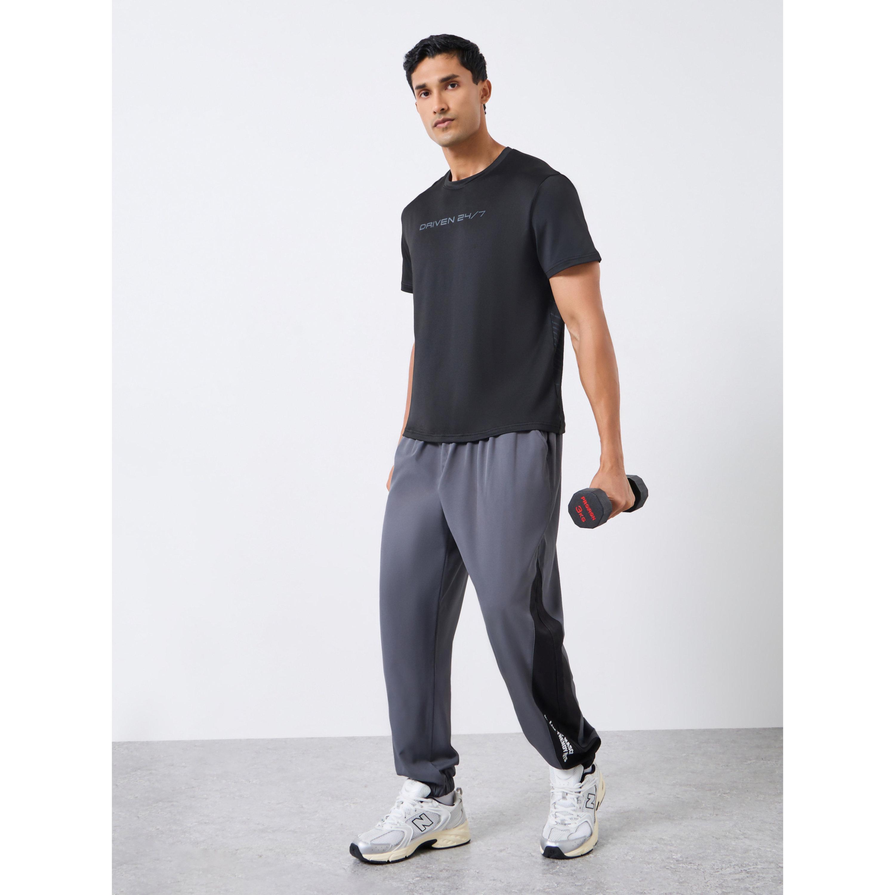 Styli Men Black Relaxed Fit Printed T-Shirt-men-clothing-sportswearandactivewear-tshirtsandpolos-image-2