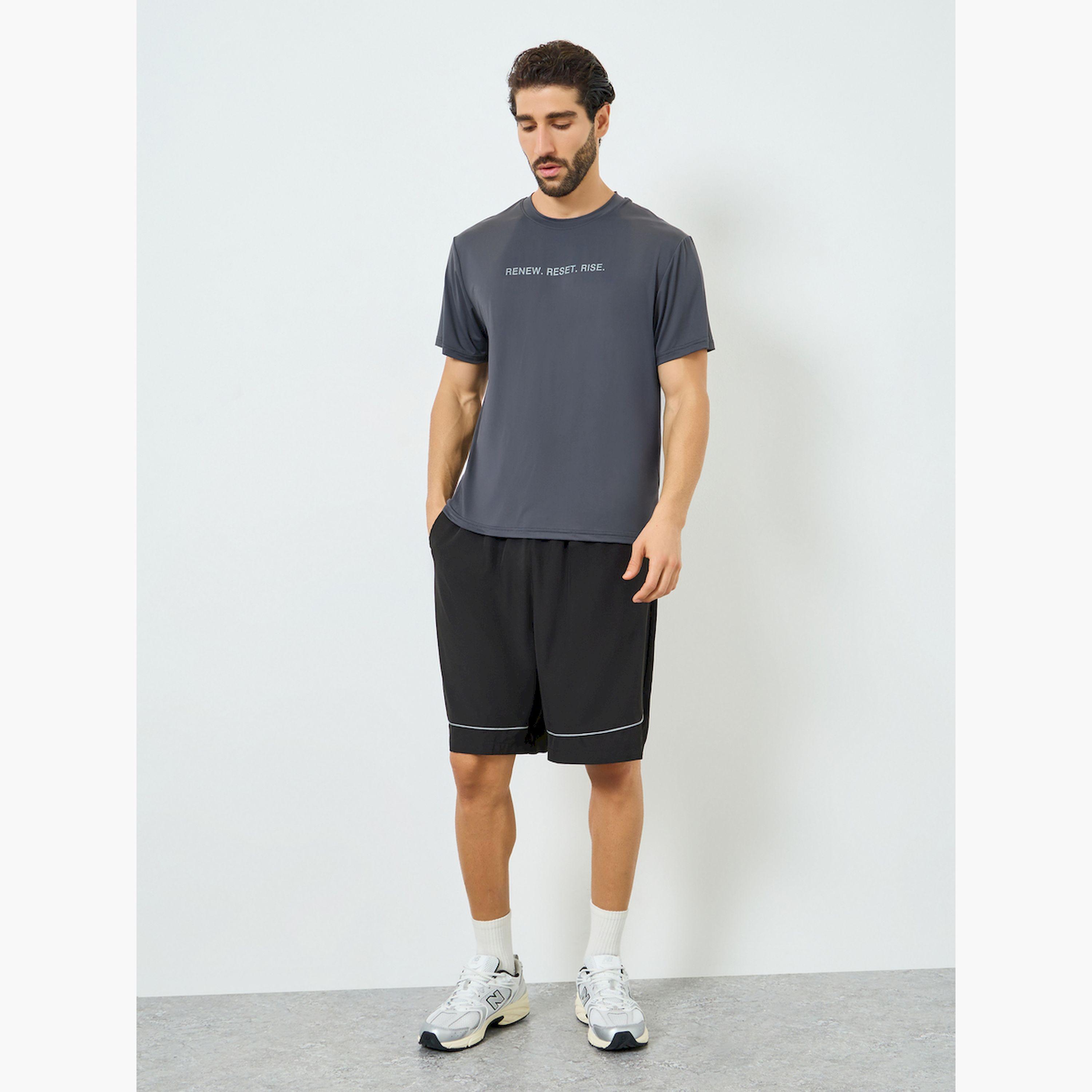 تيشيرت رياضي رجالي مطبوع قصة مريحة-men-clothing-sportswearandactivewear-tshirtsandpolos-image-2