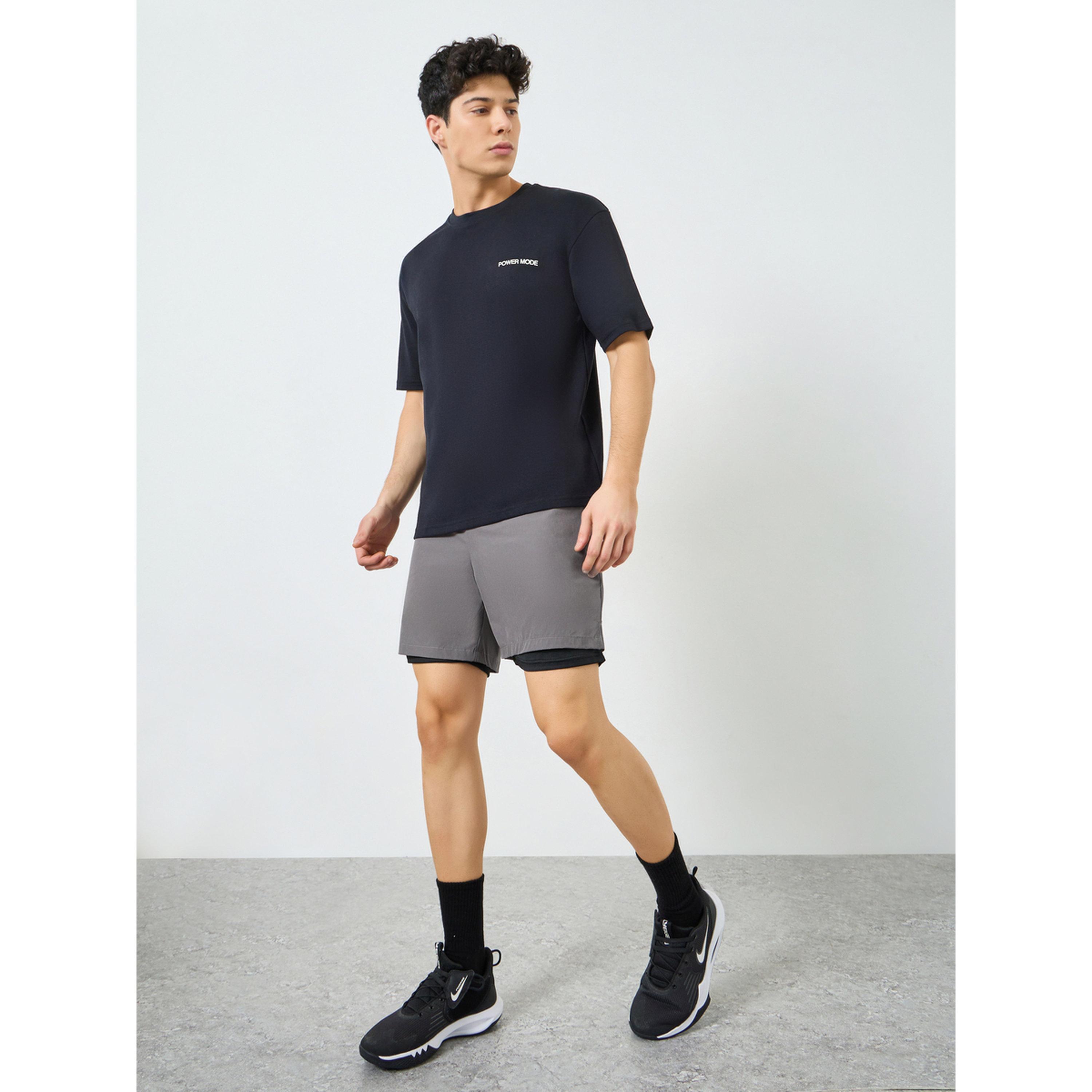 شورت للجري بقصة مريحة-men-clothing-sportswearandactivewear-bottoms-shorts-image-2