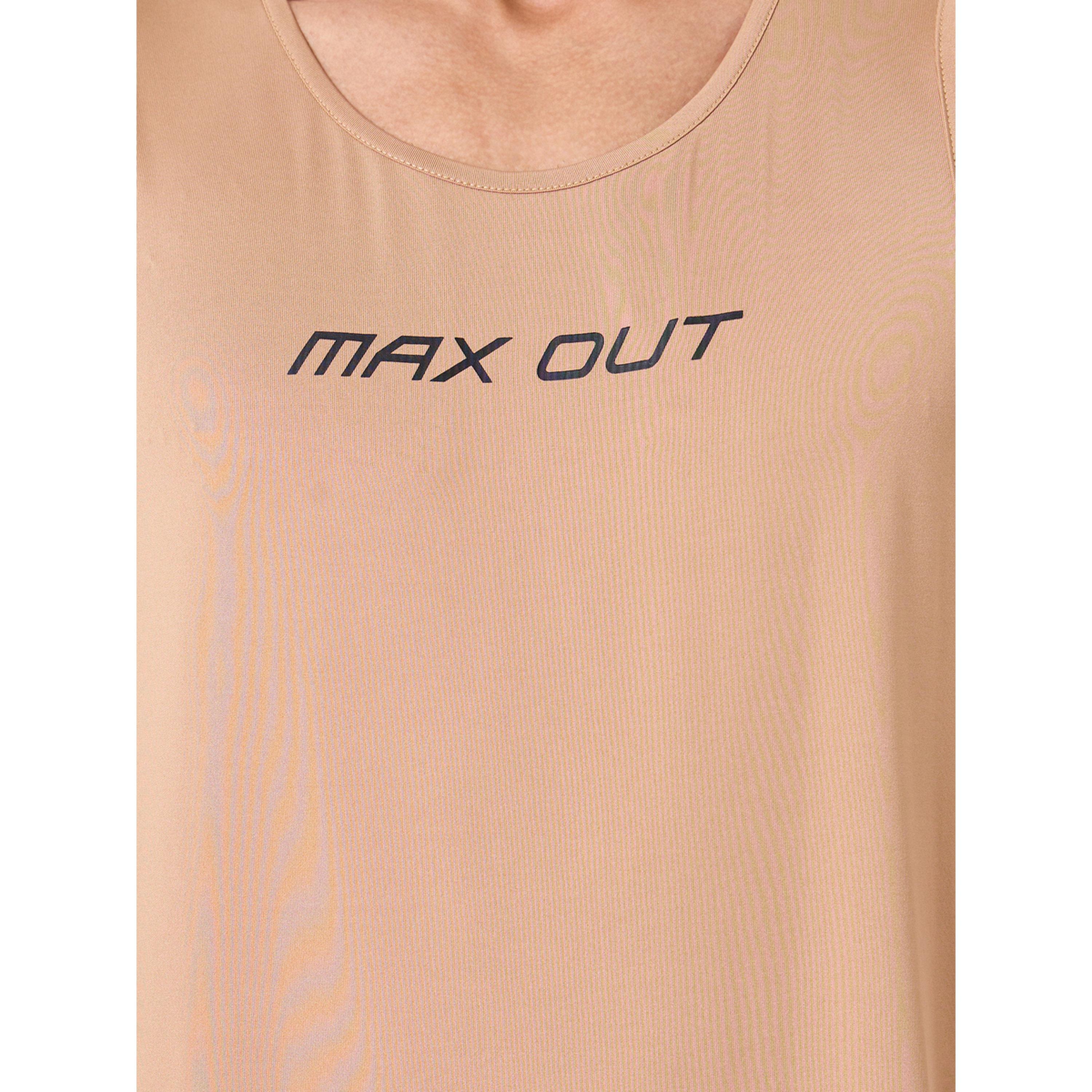 بلوزة كت للجيم بطبعة شعار وقصة مريحة-men-clothing-sportswearandactivewear-tshirtsandpolos-image-4