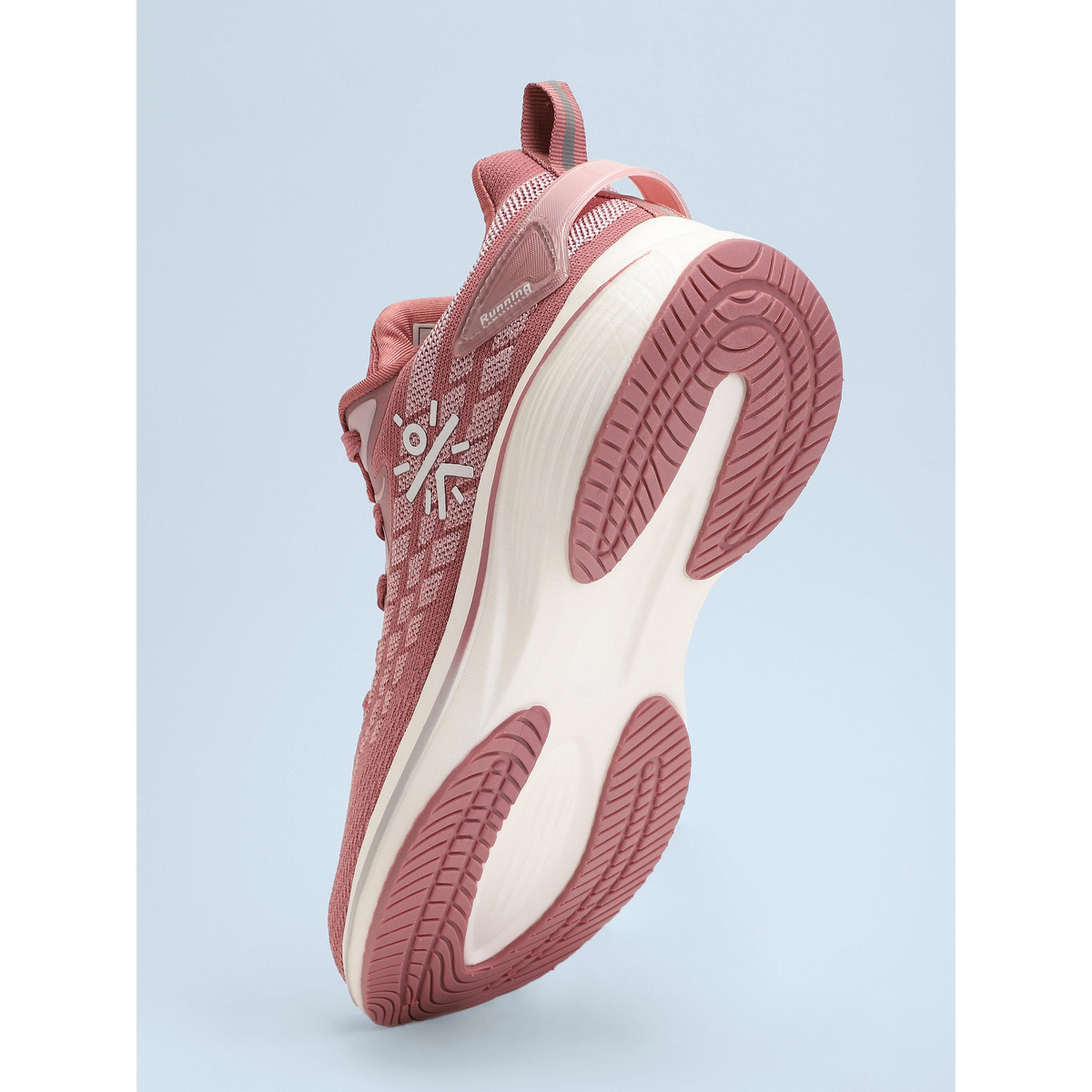حذاء جري وردي بارز الملمس برباط-women-shoes-sneakers-image-5