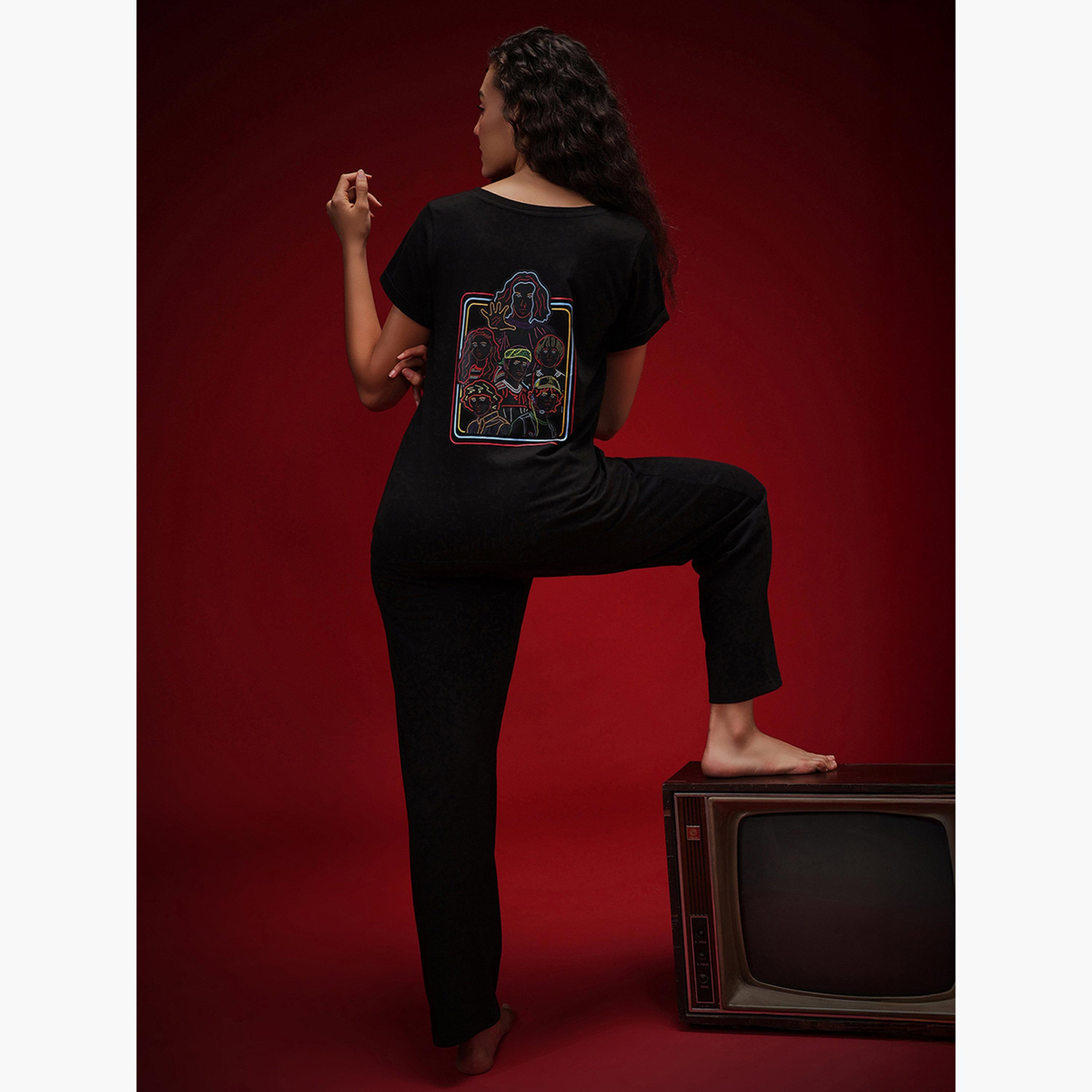 Clovia Cotton Graphic Print T-Shirt and Pyjama Set-women-clothing-nightwear-pyjamas-longsets-image-3