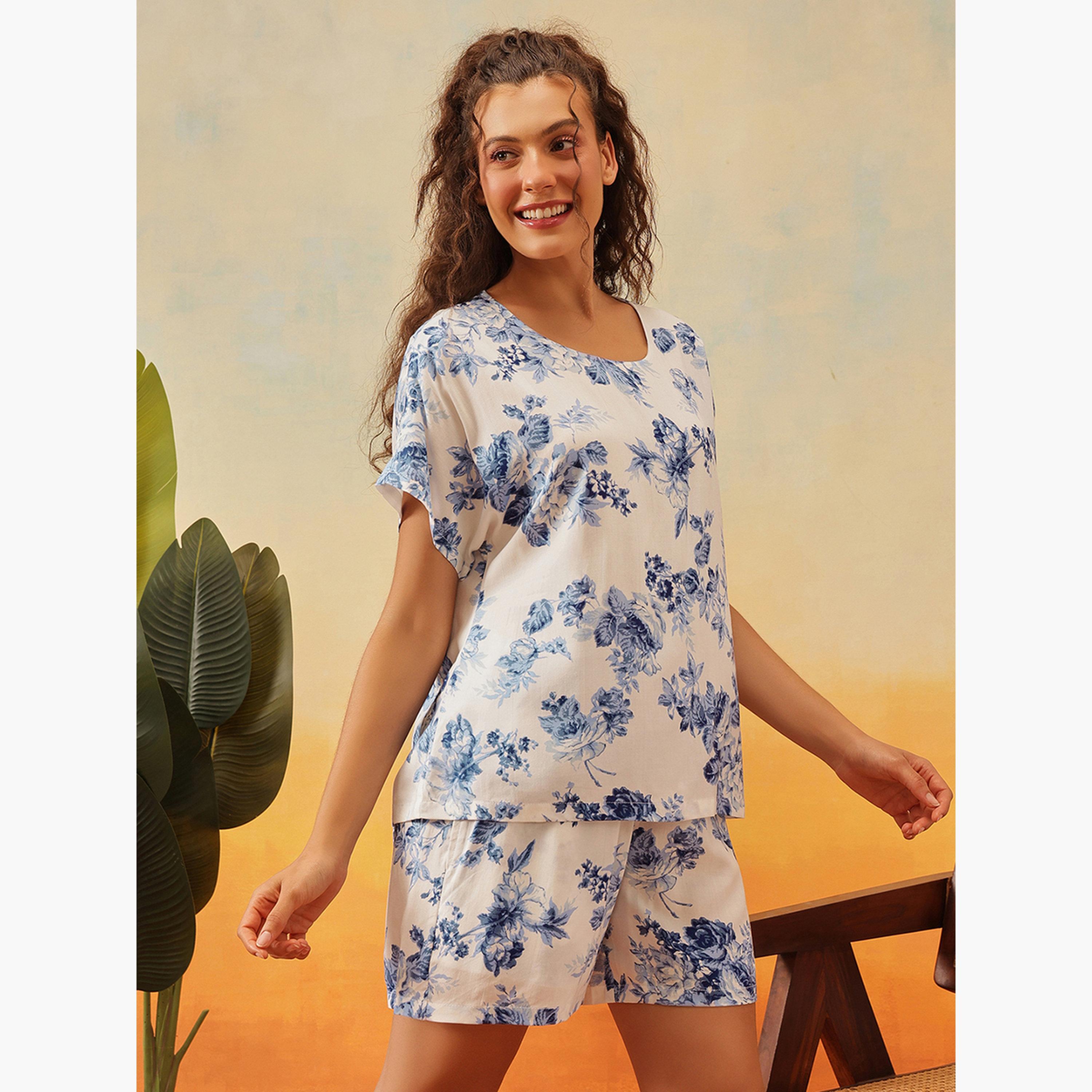كلوفيا - بلوزة وشورت بطبعة زهور حرير صناعي-women-clothing-nightwear-pyjamas-shortsets-image-4