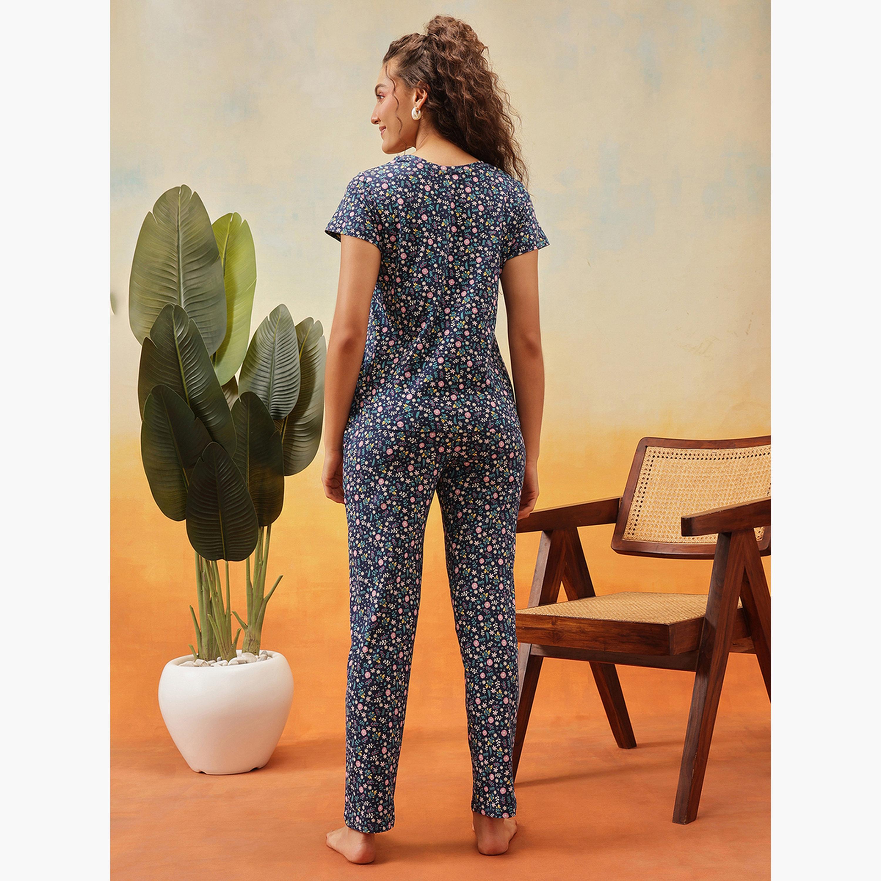 Clovia Cotton Floral Print T-Shirt and Pyjama Set-women-clothing-nightwear-pyjamas-longsets-image-5